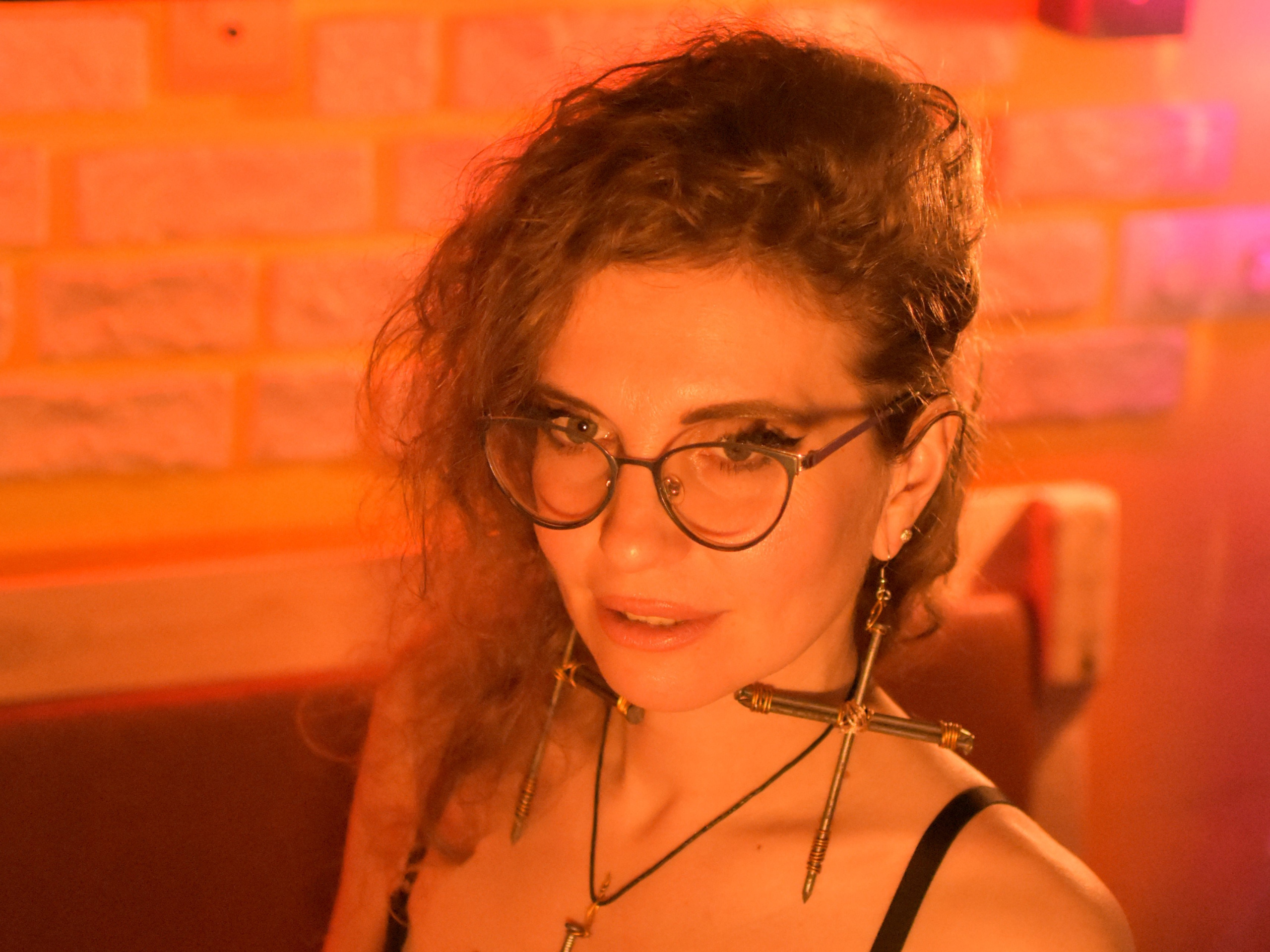 Красивая девушка макияж