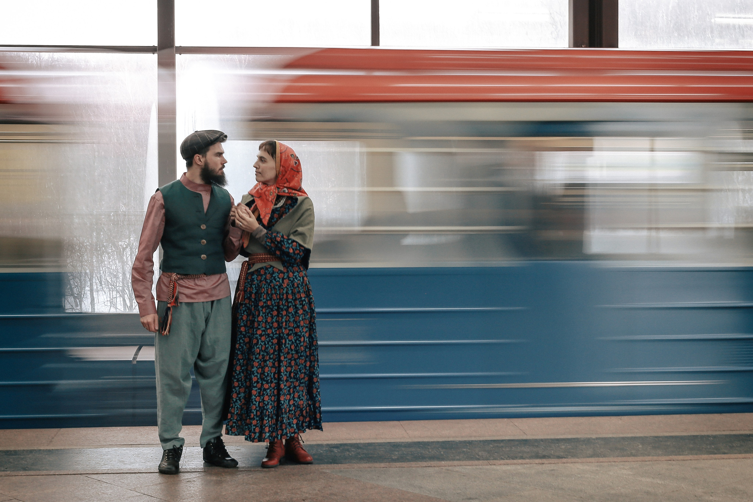 Дима и Вика на Воробьёвых горах. Антонина Морозова, профессиональный семейный фотограф видеограф