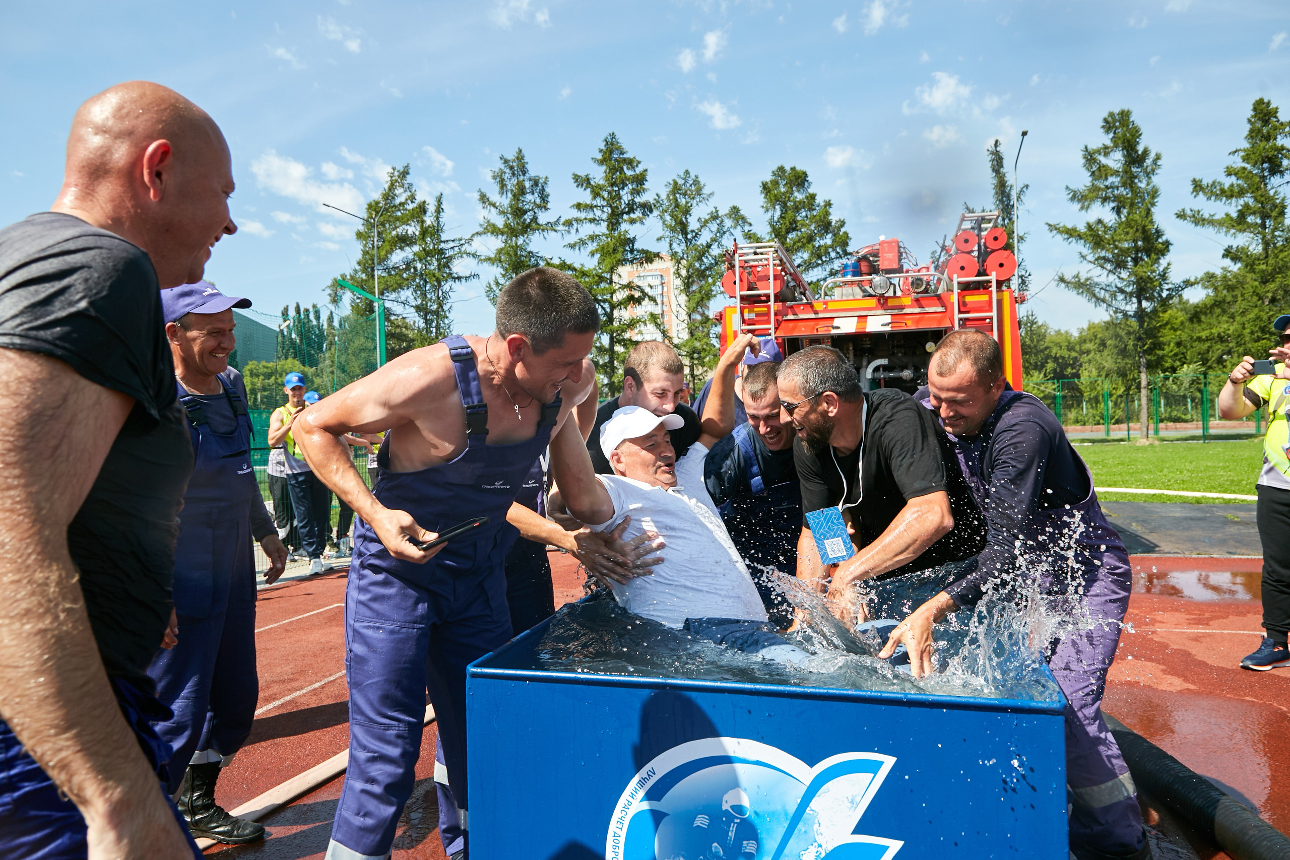 Корпоративная съёмка. Профессиональный фотограф Александр Марашан