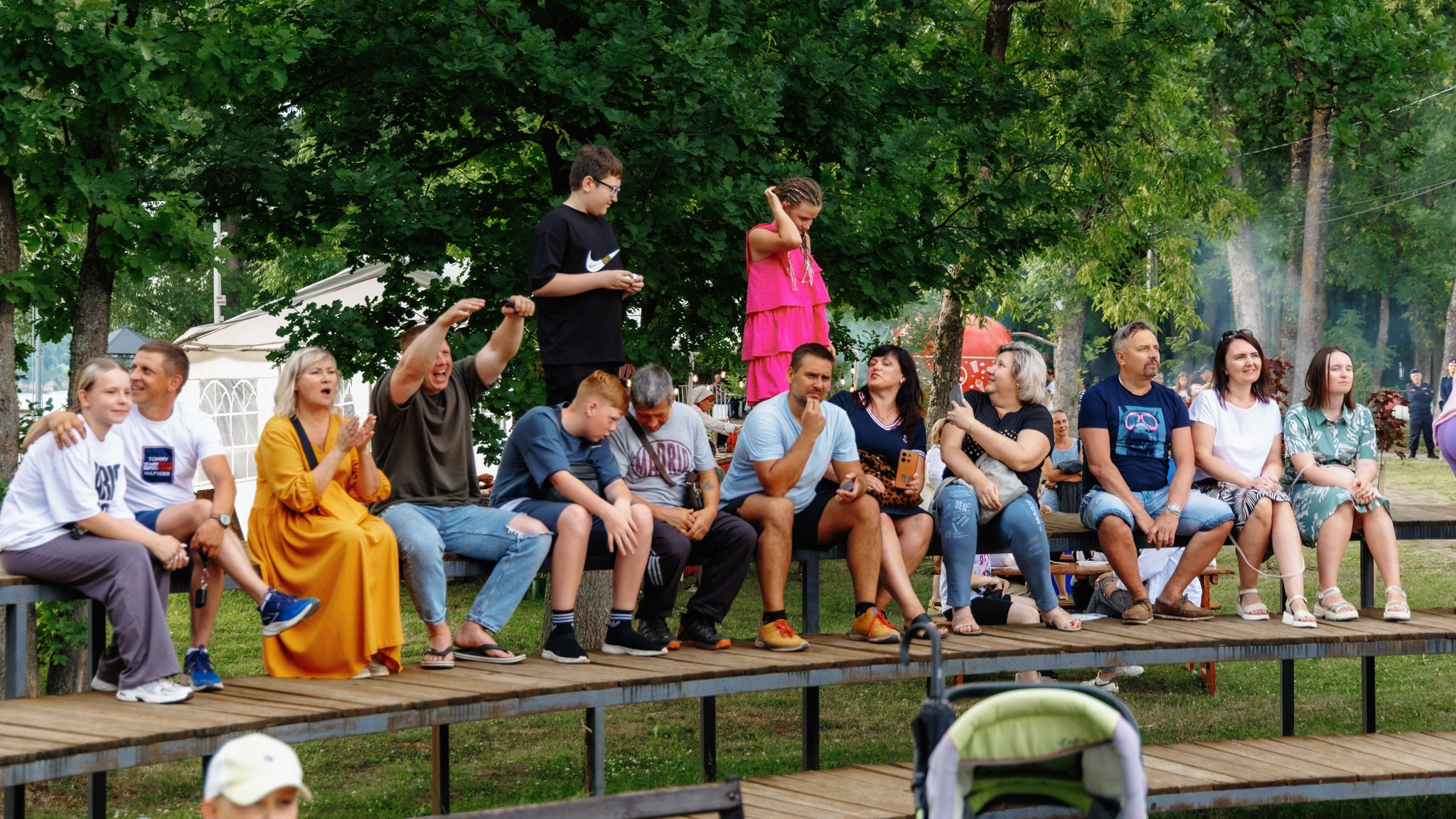 День молодёжи в парке 40-летия ВЛКСМ. Свадебный и семейный фотограф в г. Волхов Алексей Кочерыжкин