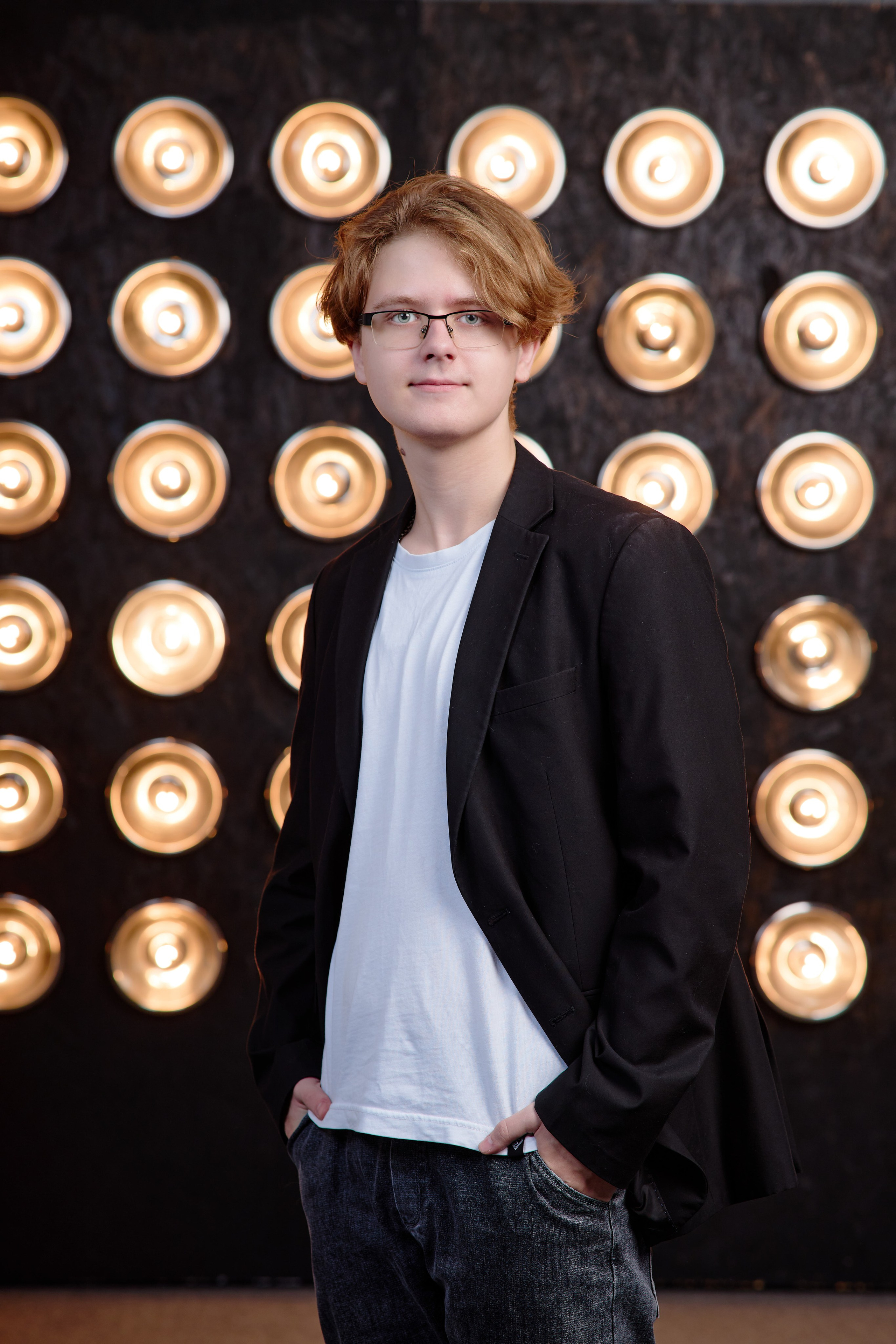 Выпускные портреты для выпускного альбома таганрог. Фотограф Выпускные альбомы Таганрог Сергей Коробченко