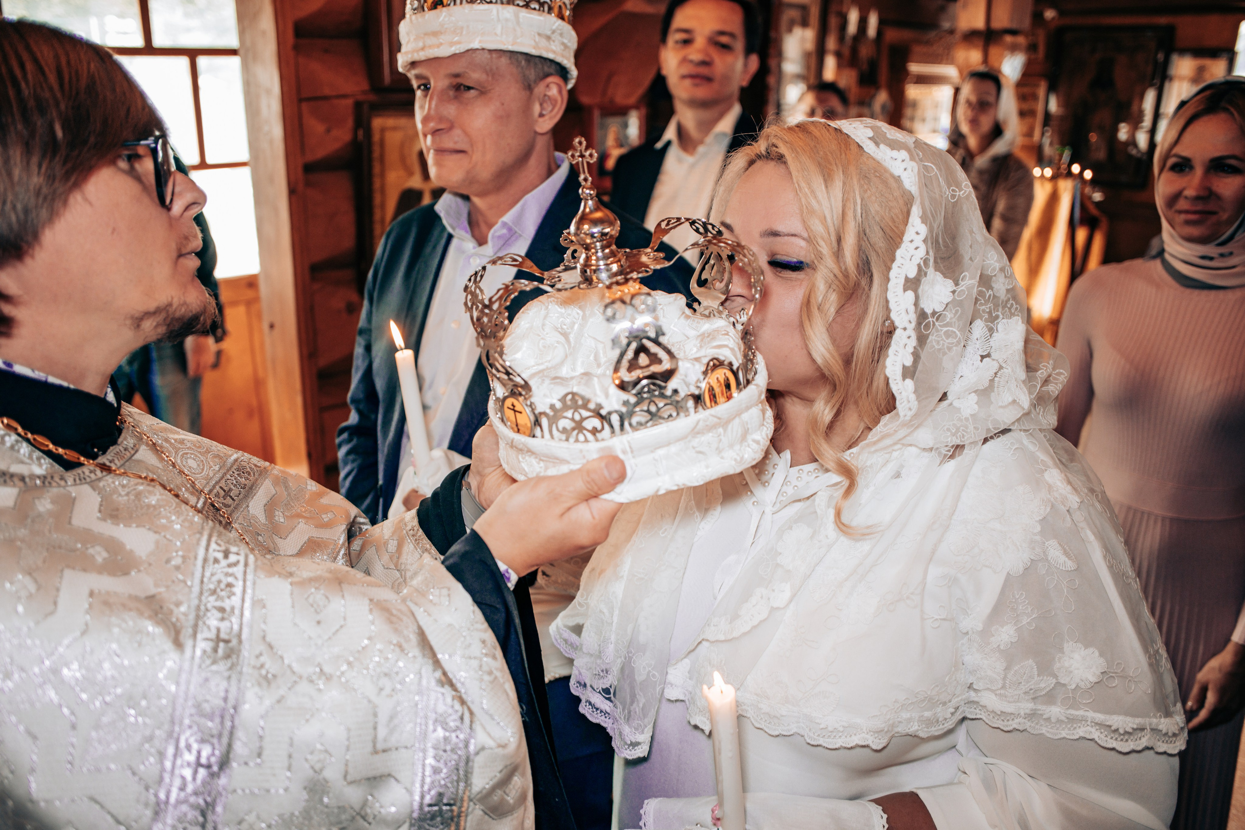 Таинства крещения и венчания. Свадебный и семейный фотограф и видеограф Александр в Москве и Московской Области