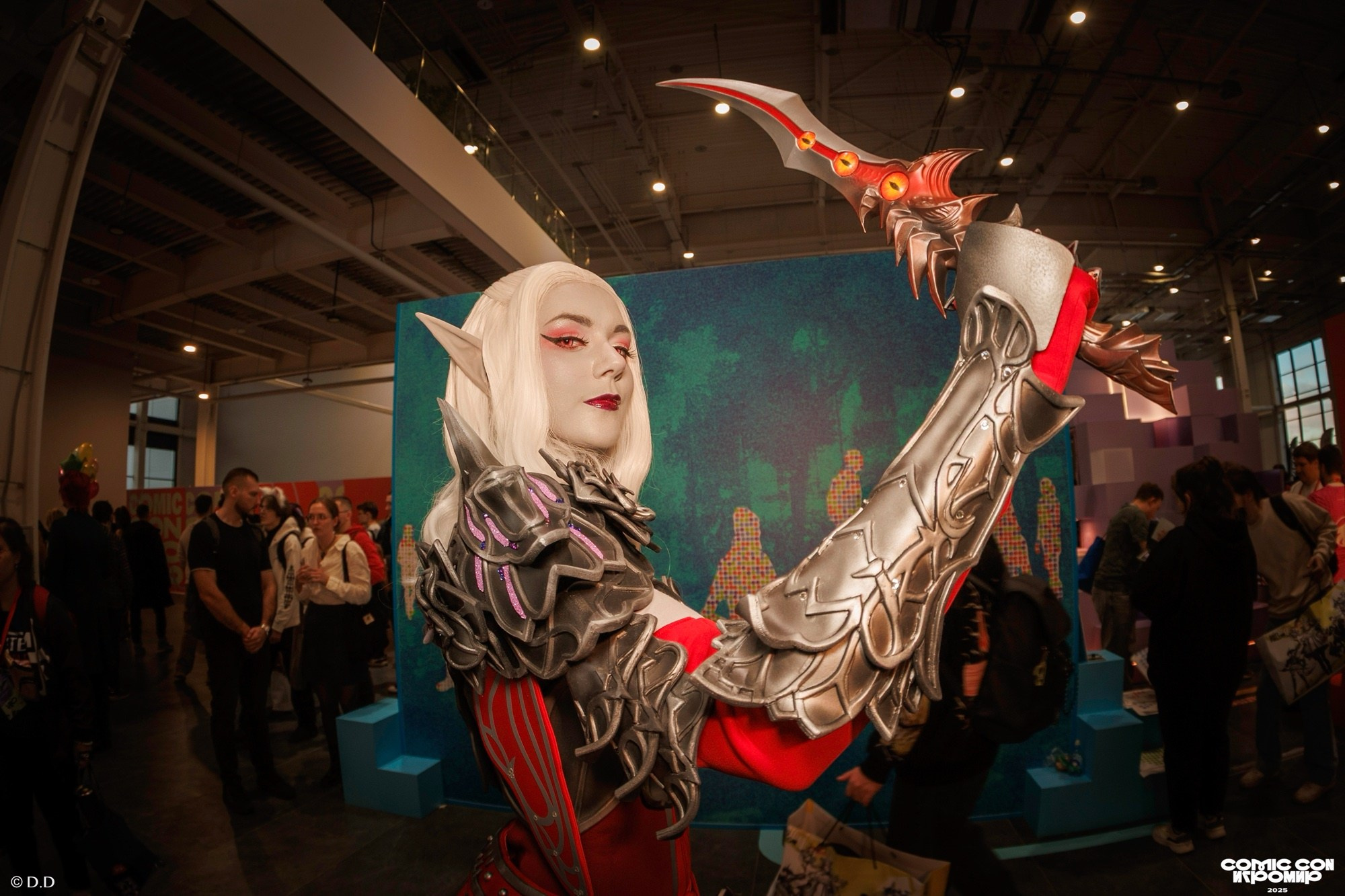 Comic Con Игромир 2025. Различные мероприятия и просто фотографии людей