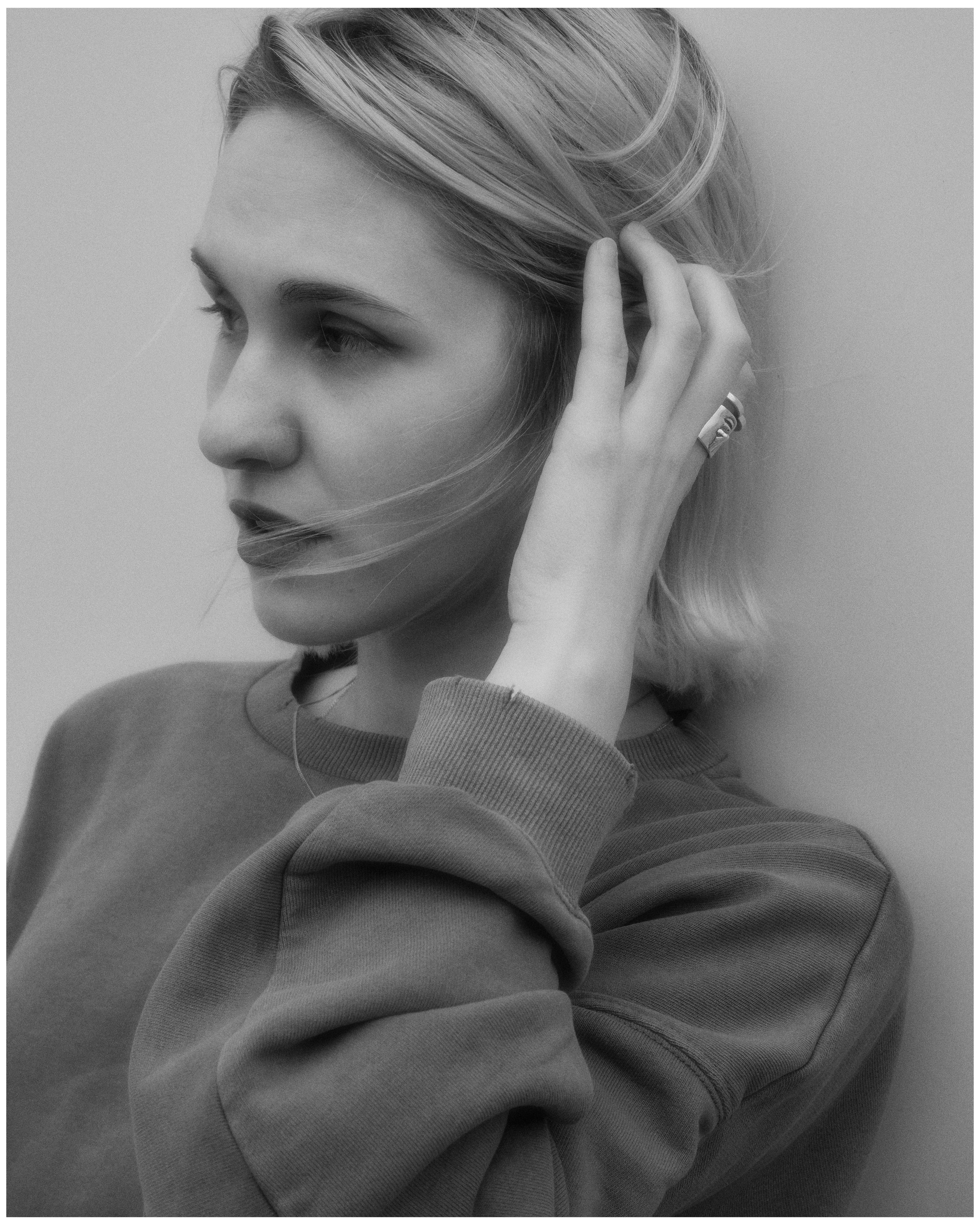 ANNA — PHOTOGRAPHER