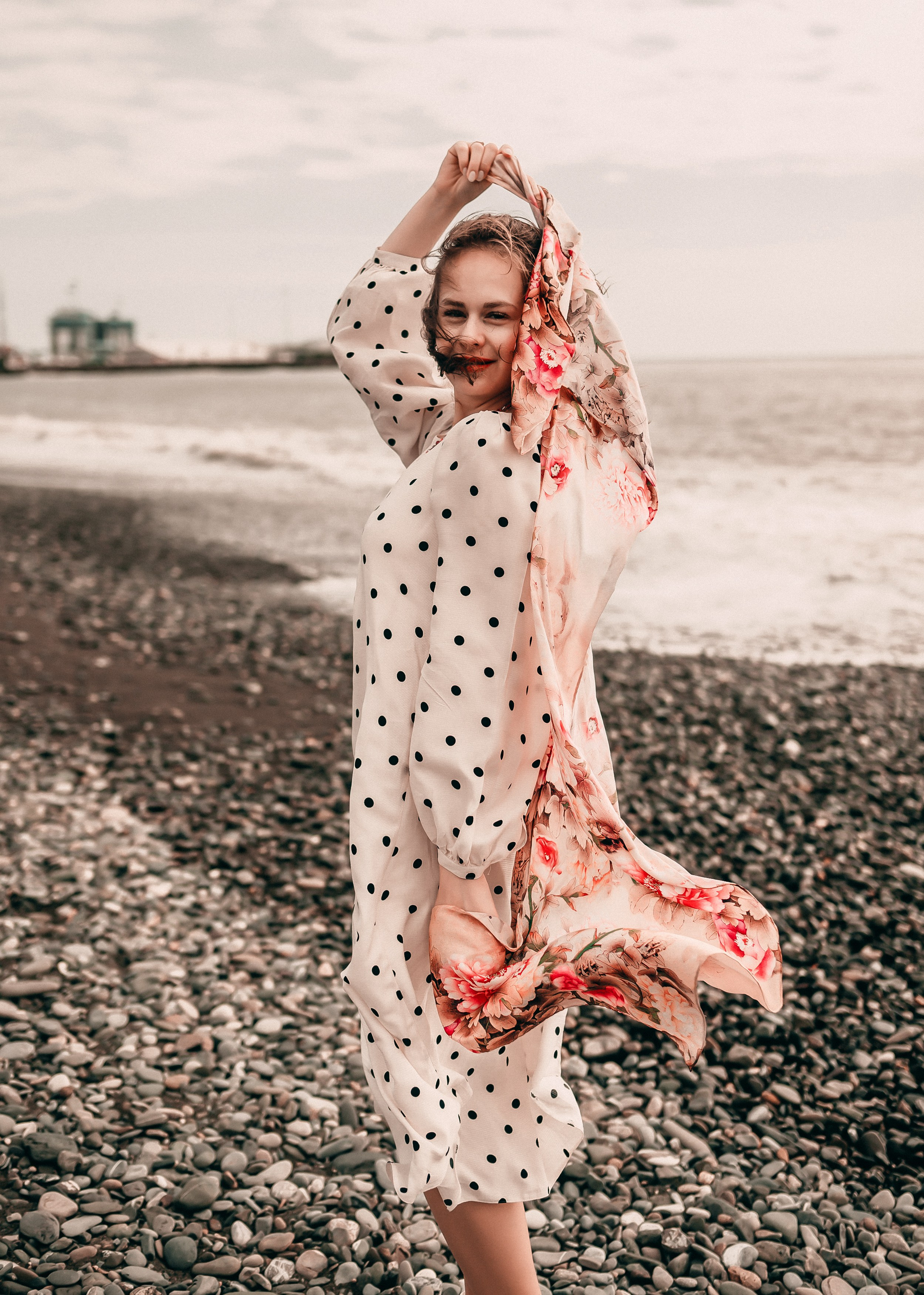 Сливовый сад, морпорт, пляж Ривьера. Свадебный и семейный фотограф София Невская