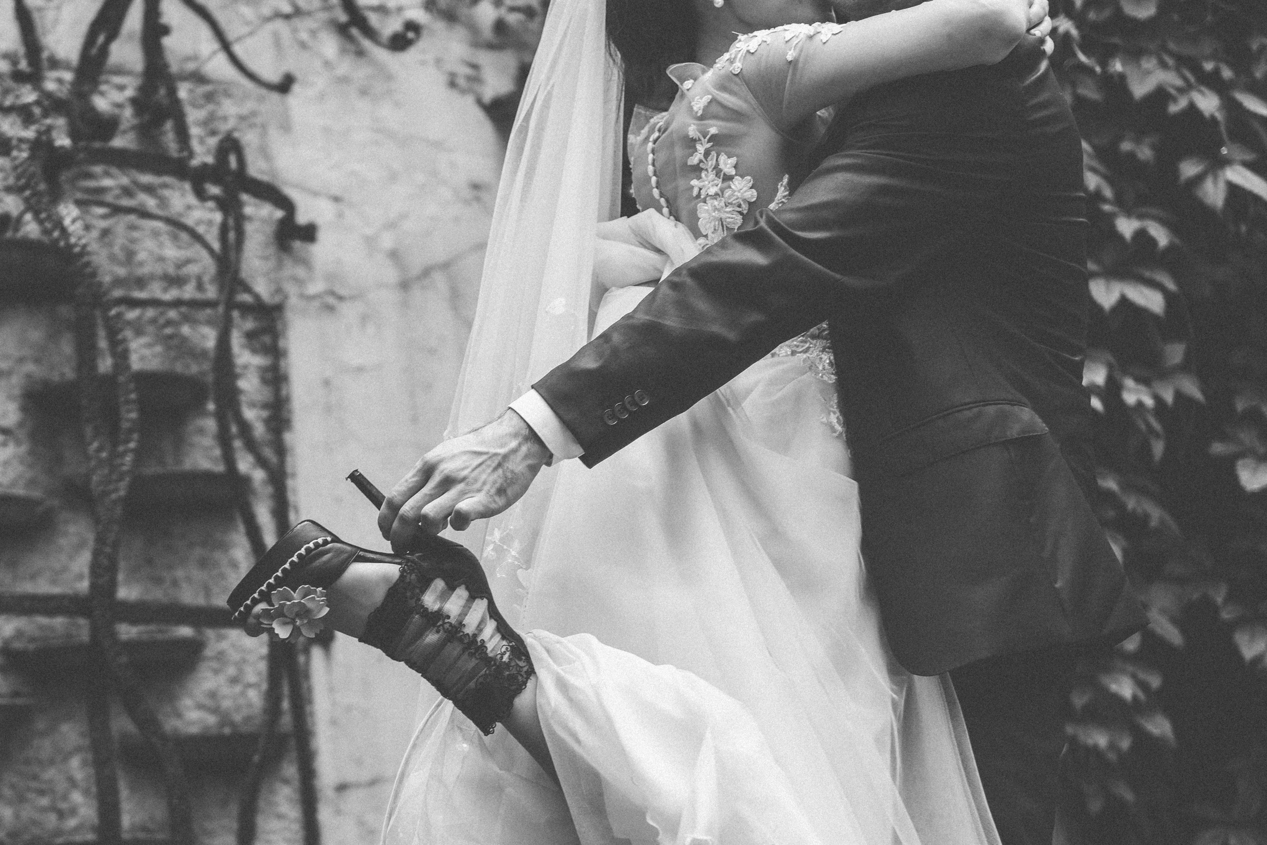 Свадьба для любителей ч/б фото. Артем и Айна. Свадебный и семейный фотограф София Невская