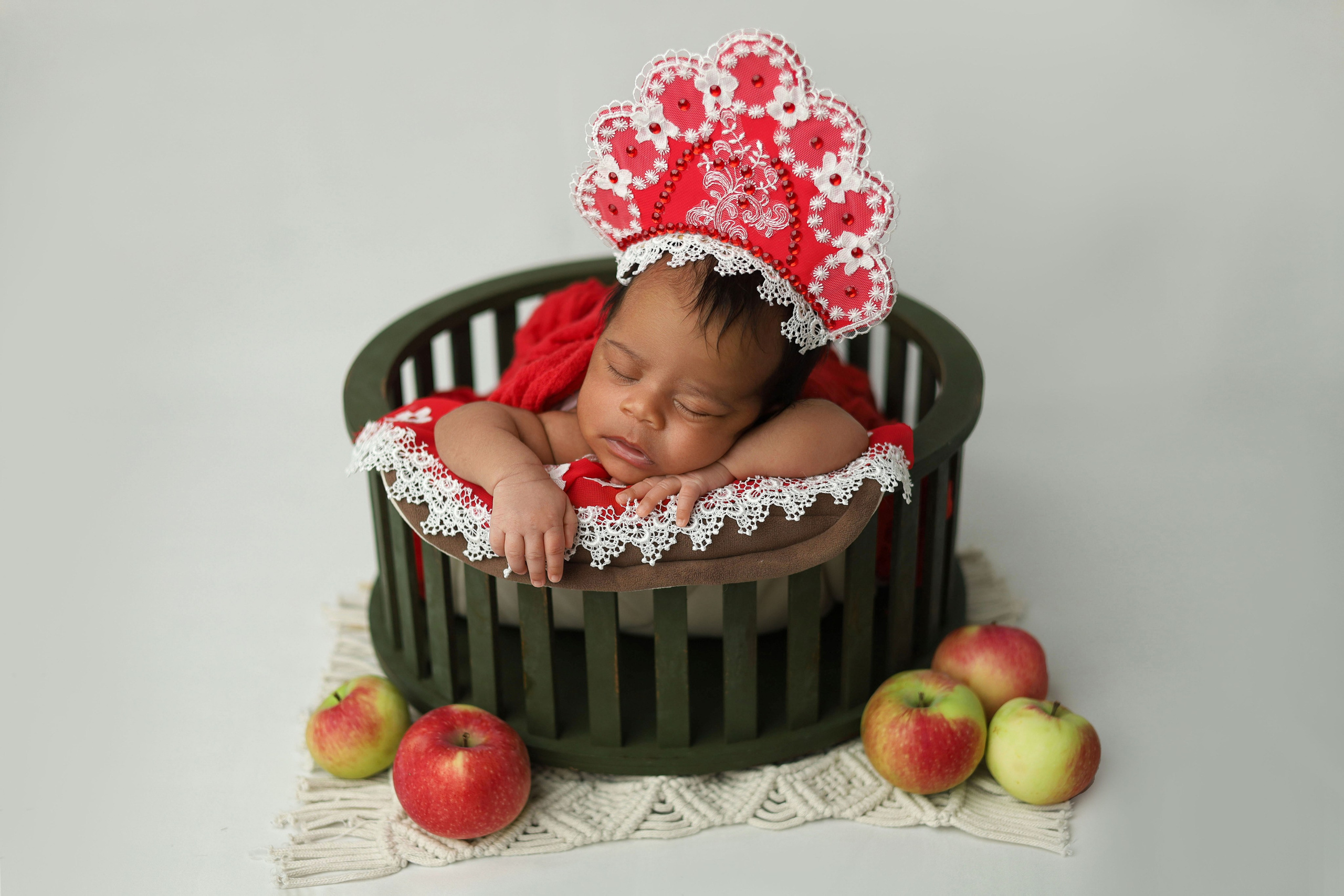 Только малыш. Фотограф новорожденных Саратов