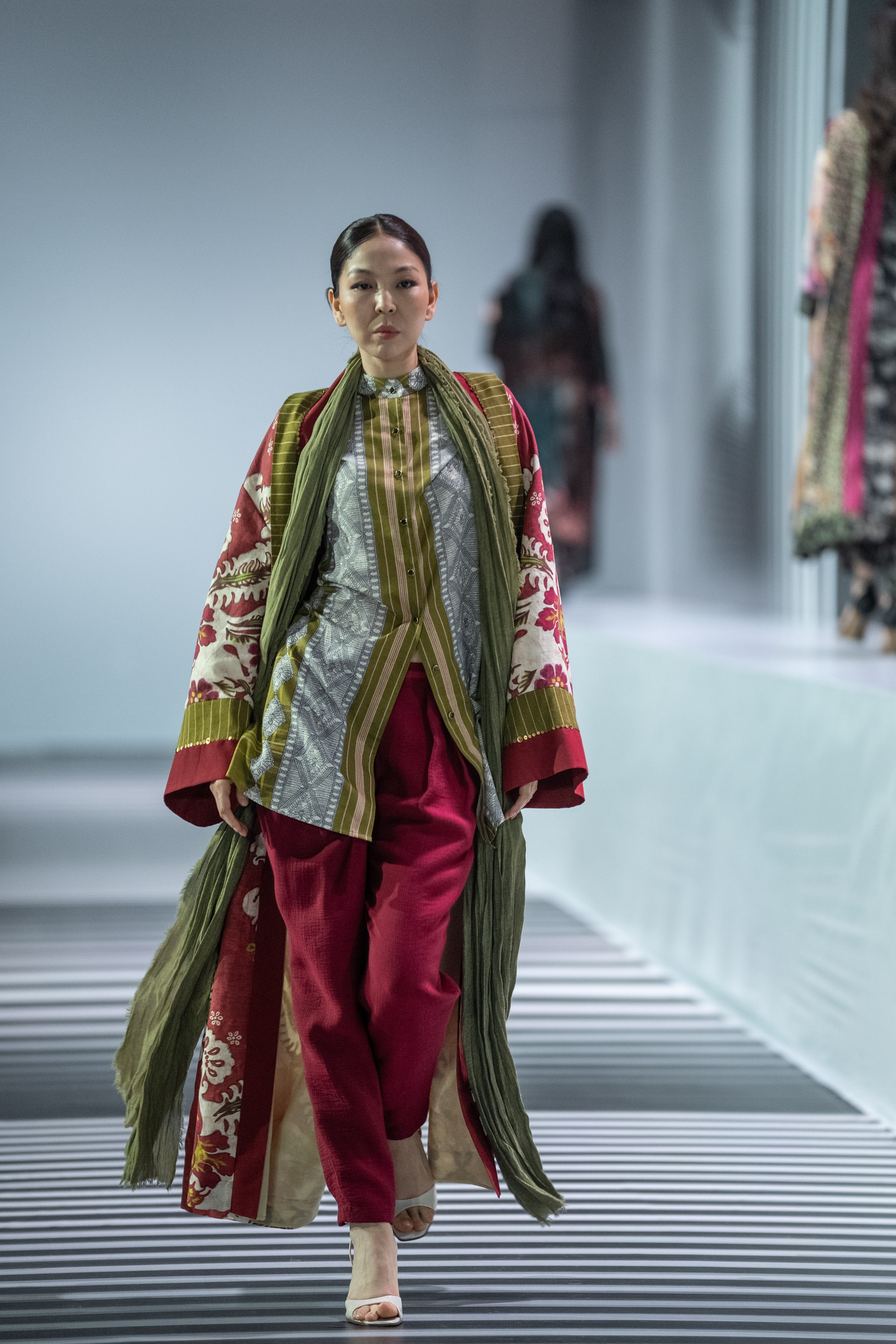 Brad YEARLAN ZHOLDASBEK. Сайт Алматинского НЮ АРТ, будуар и фэшн фотографа Дениса Карпенко