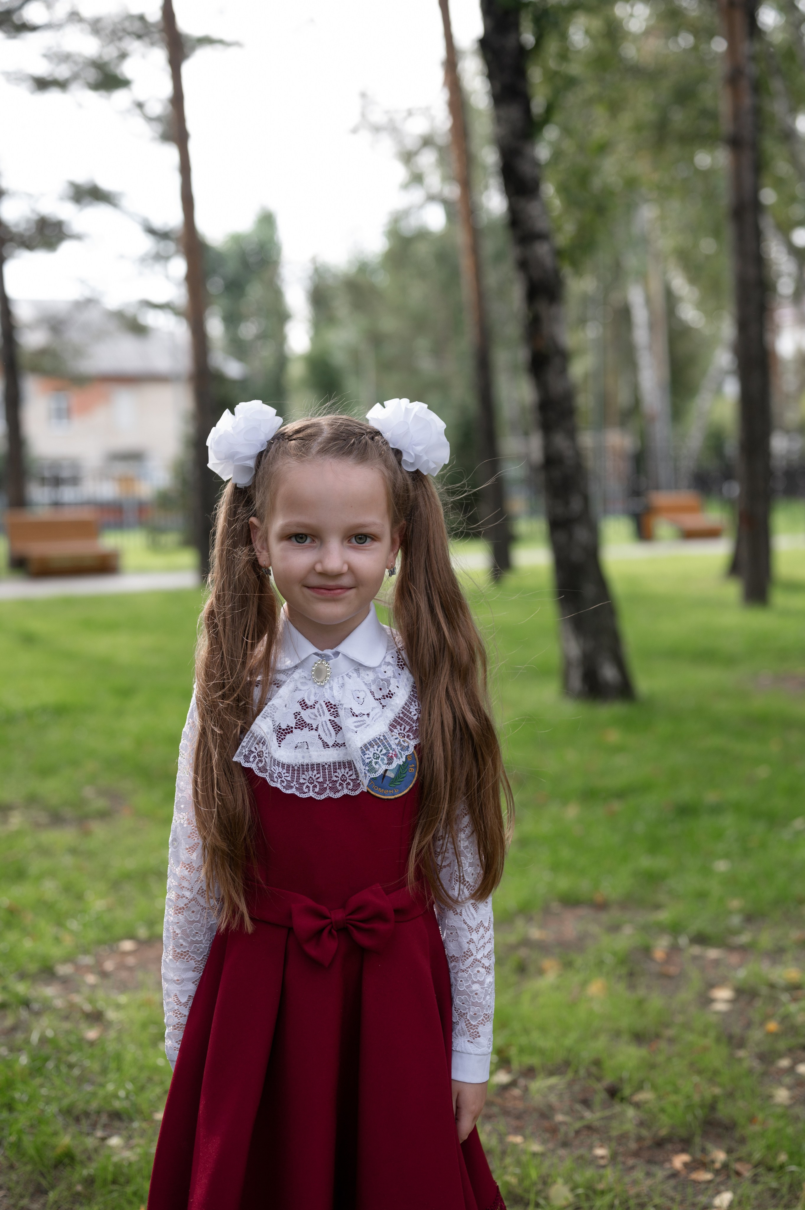 1 сентября 16 гимназия 2 класс (линейка + в классе+ на улице). Фотограф новорожденных, семейный детский в Тюмени Татьяна Морозова