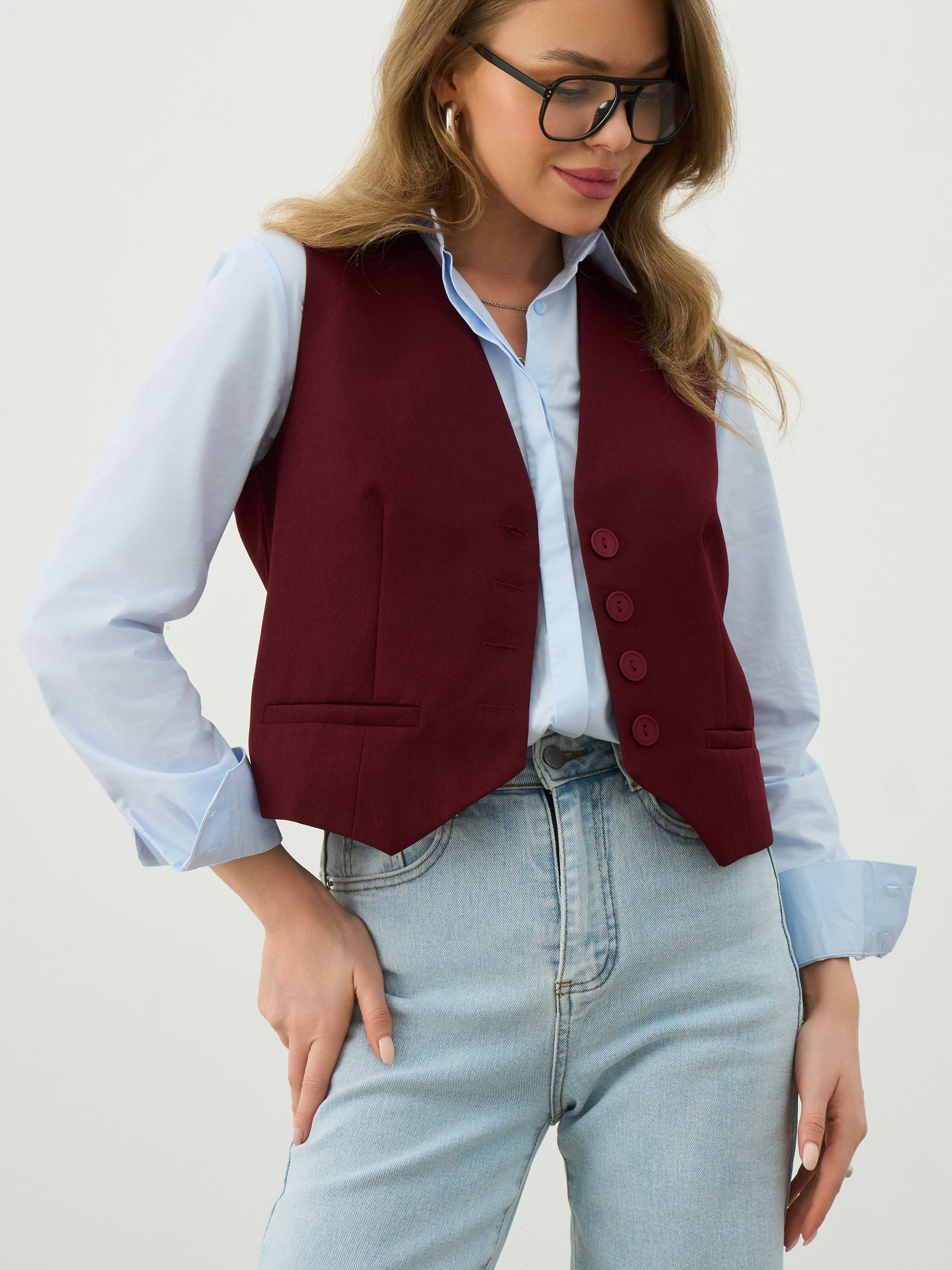 Брюки, жилетки и летние костюмы. Фотограф Валерий Федяев | vallerzu