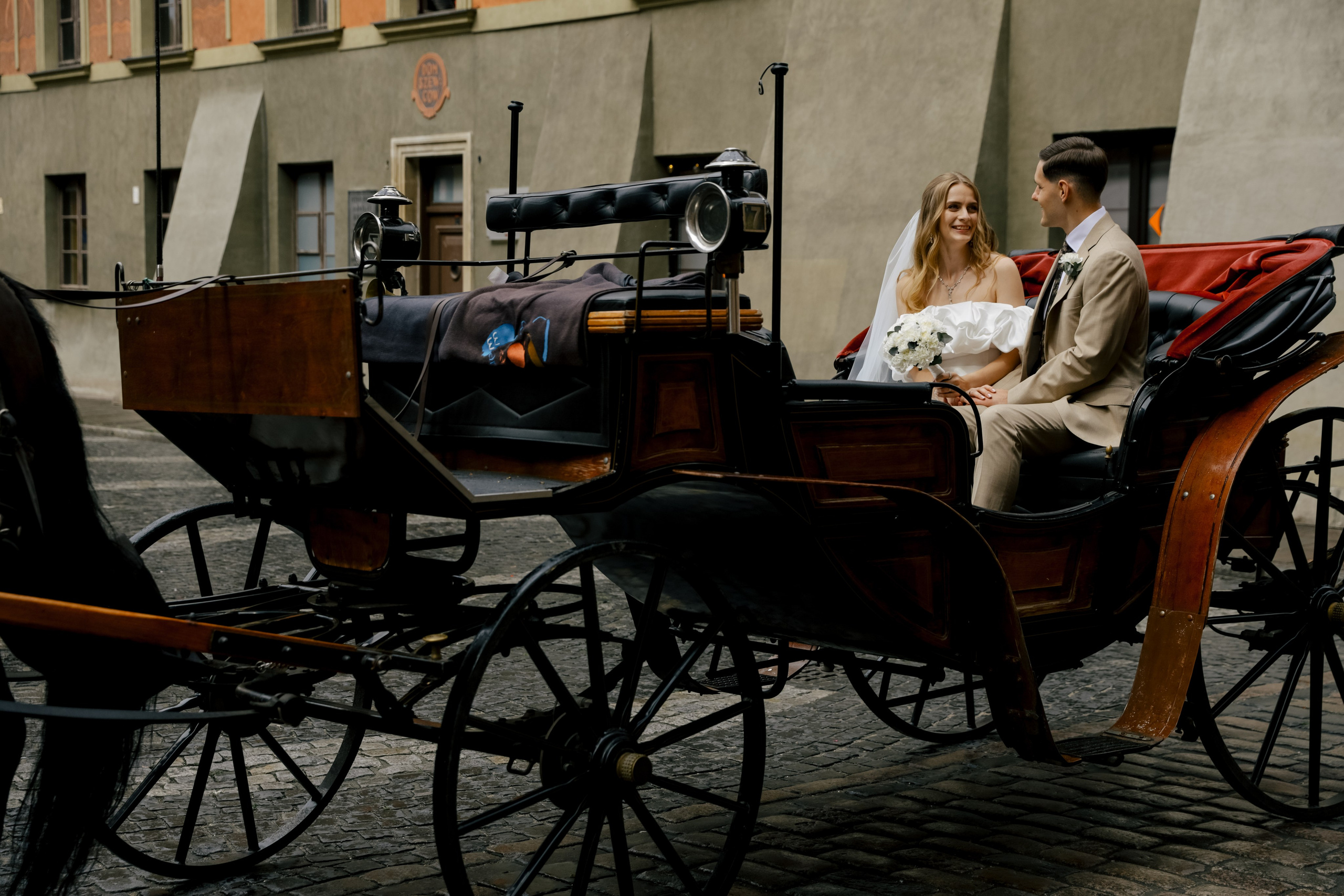 Вдвоем и целый мир. Свадебный и семейный фотограф в Варшаве
