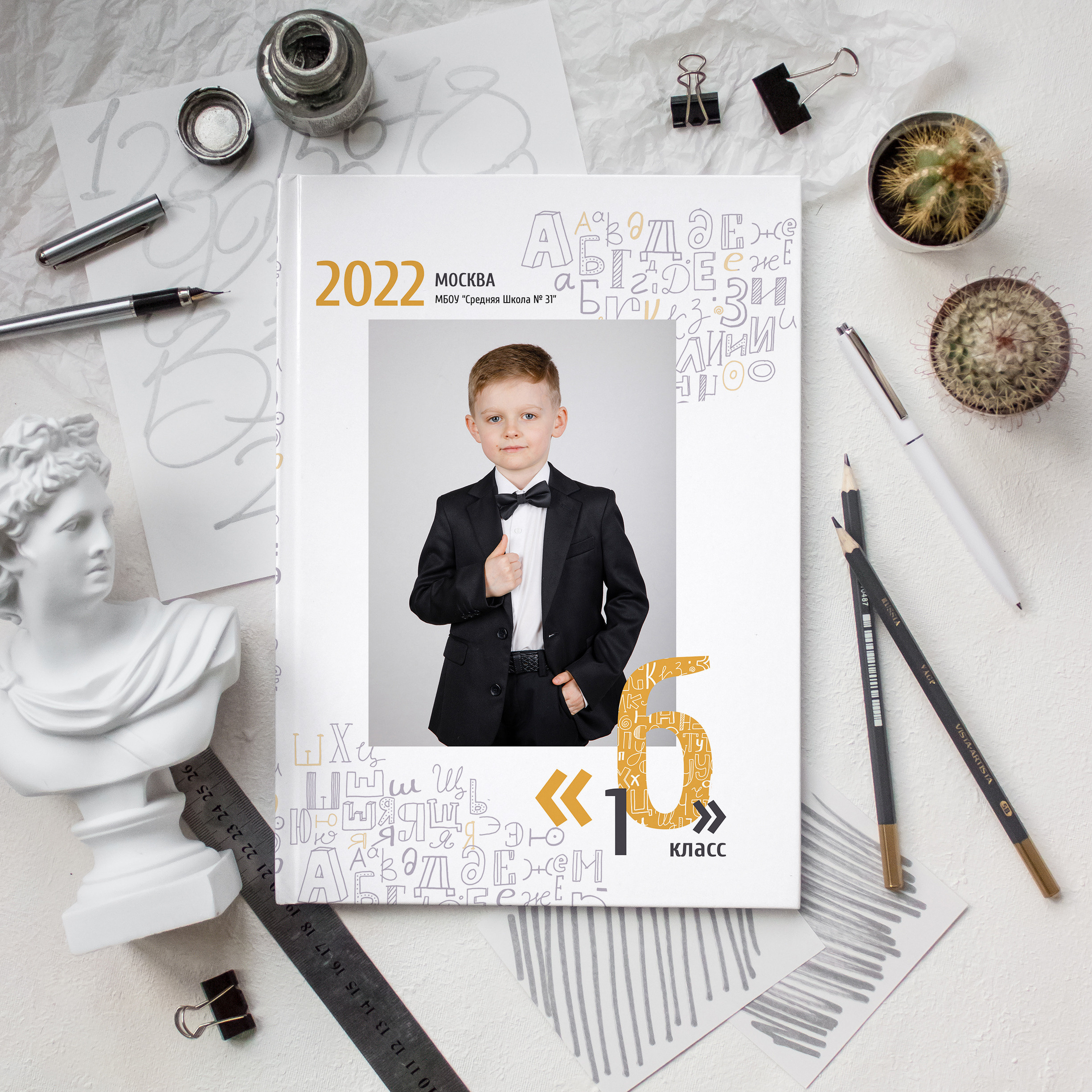 ДИЗАЙН БУКВЫ. Выпускные альбомы в Москве FOTOVMESTE