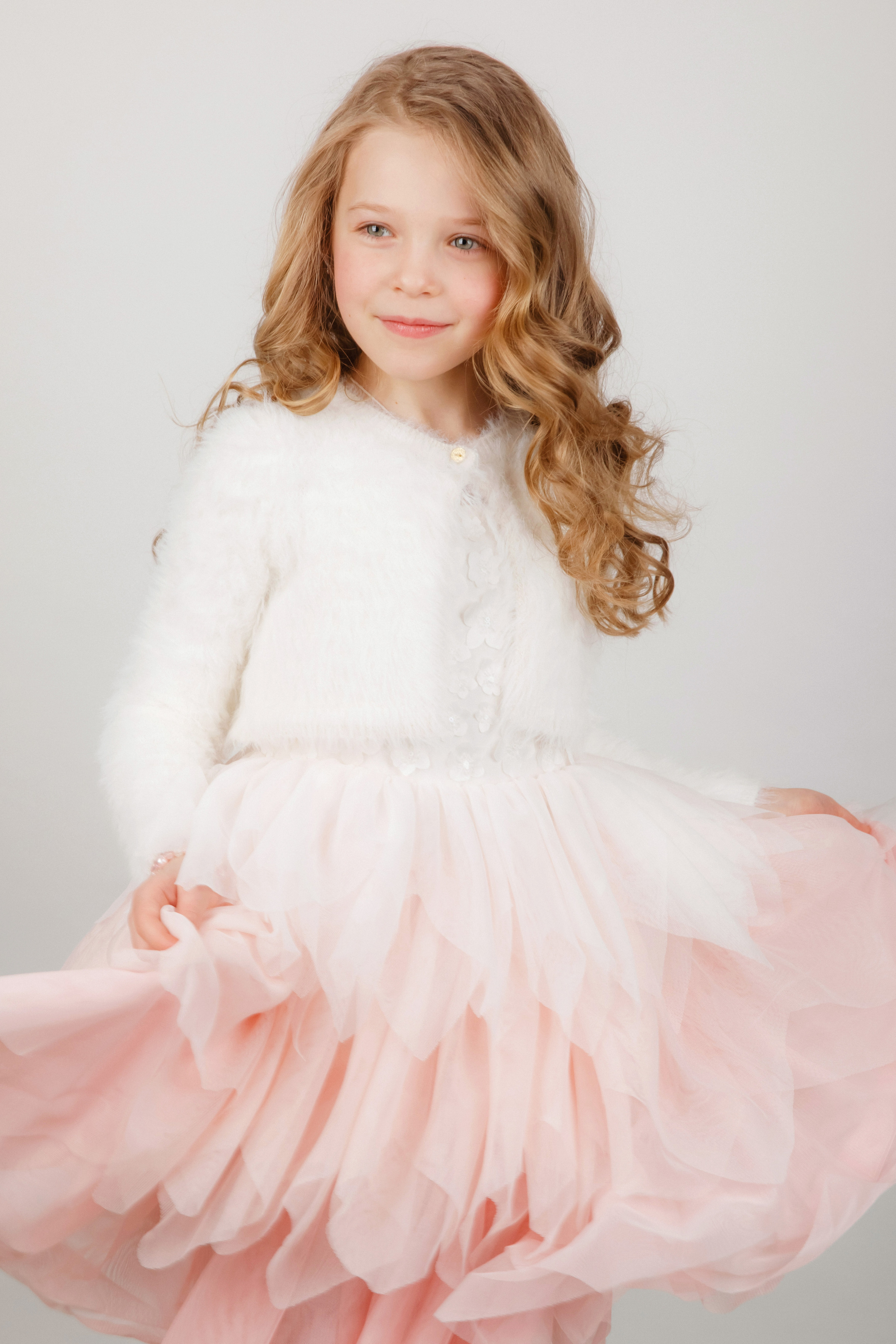 ПОРТРЕТЫ. Выпускные альбомы в Москве FOTOVMESTE