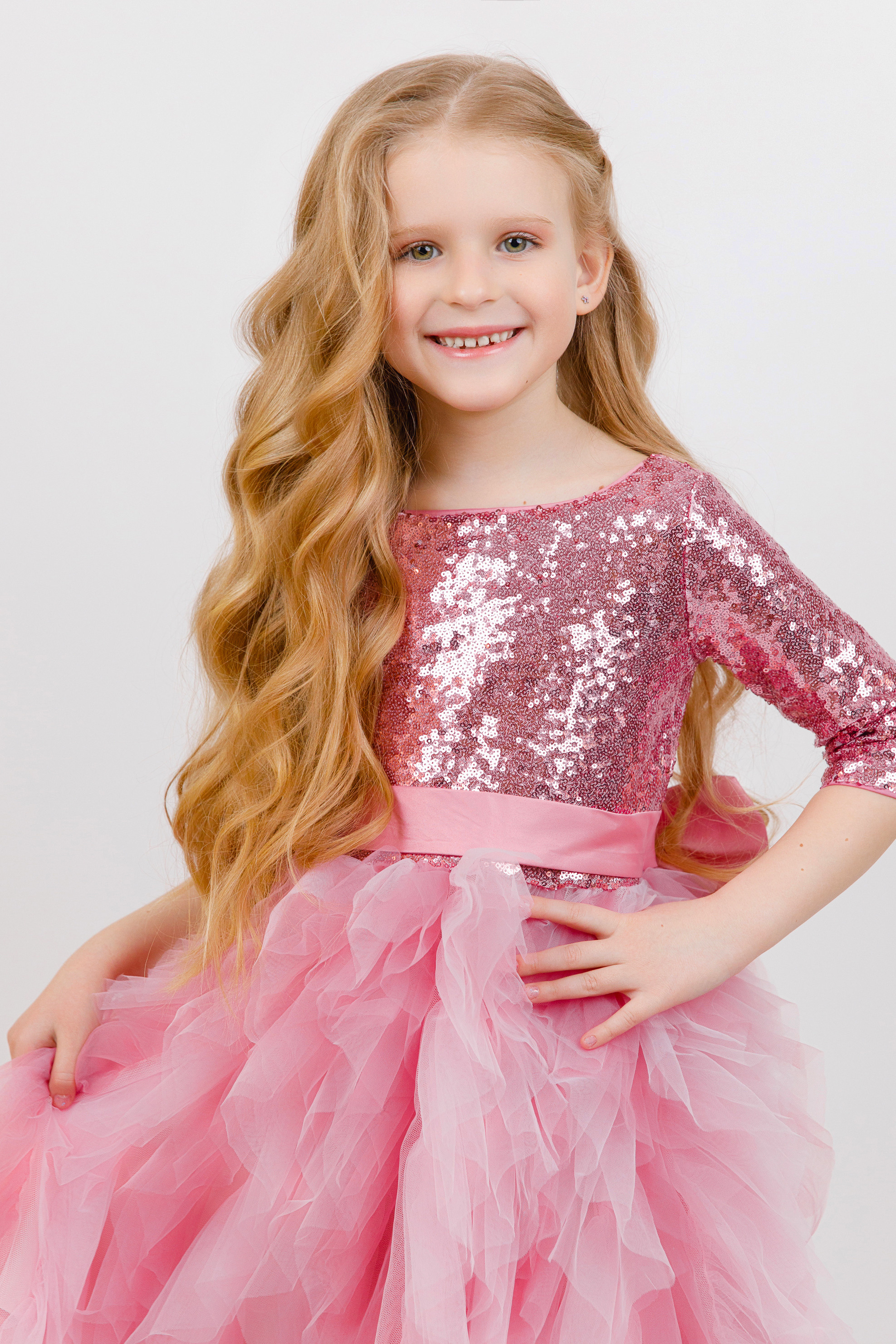 ПОРТРЕТЫ. Выпускные альбомы в Москве FOTOVMESTE