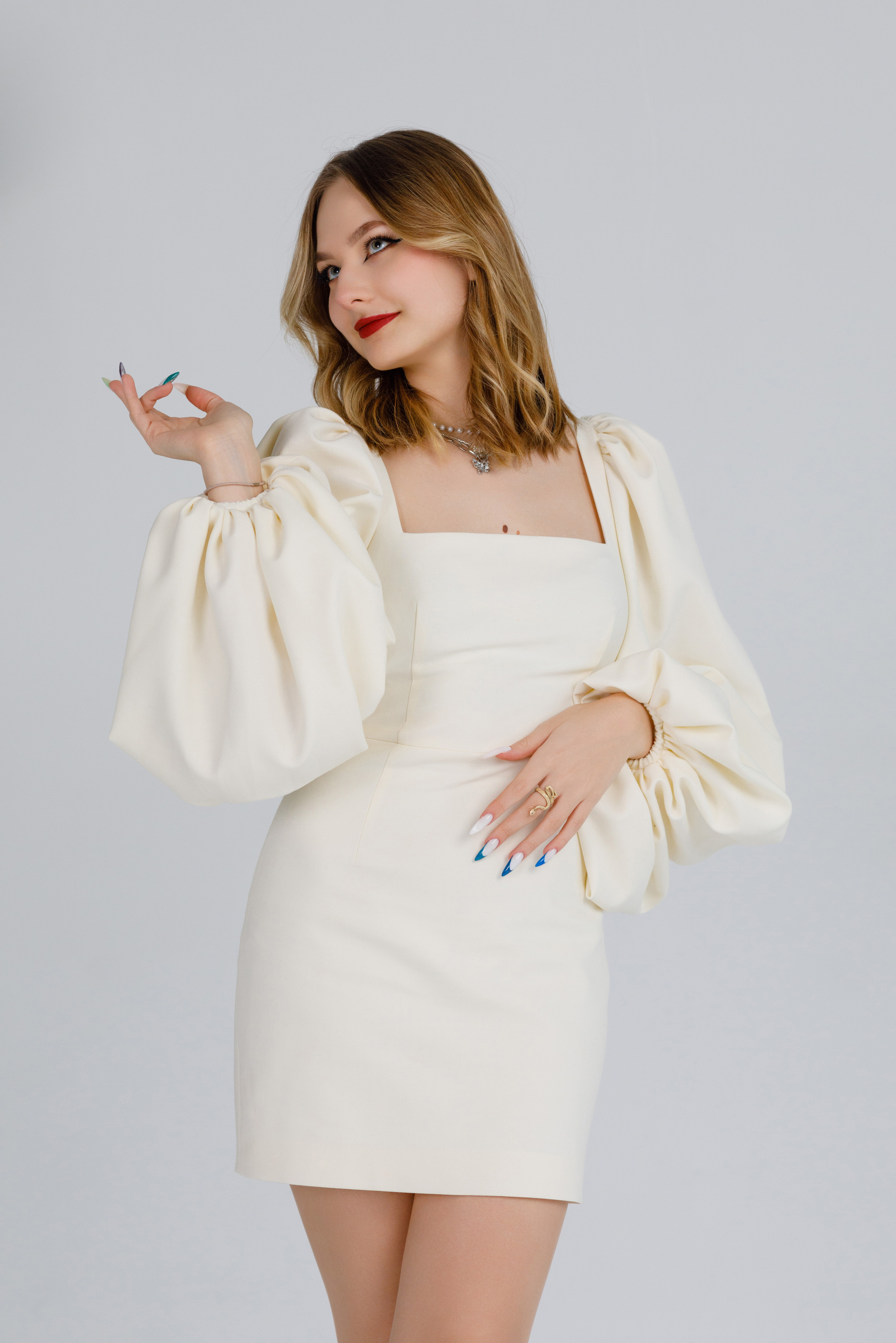 11 Г М ШКОЛА 1601. Выпускные альбомы в Москве FOTOVMESTE