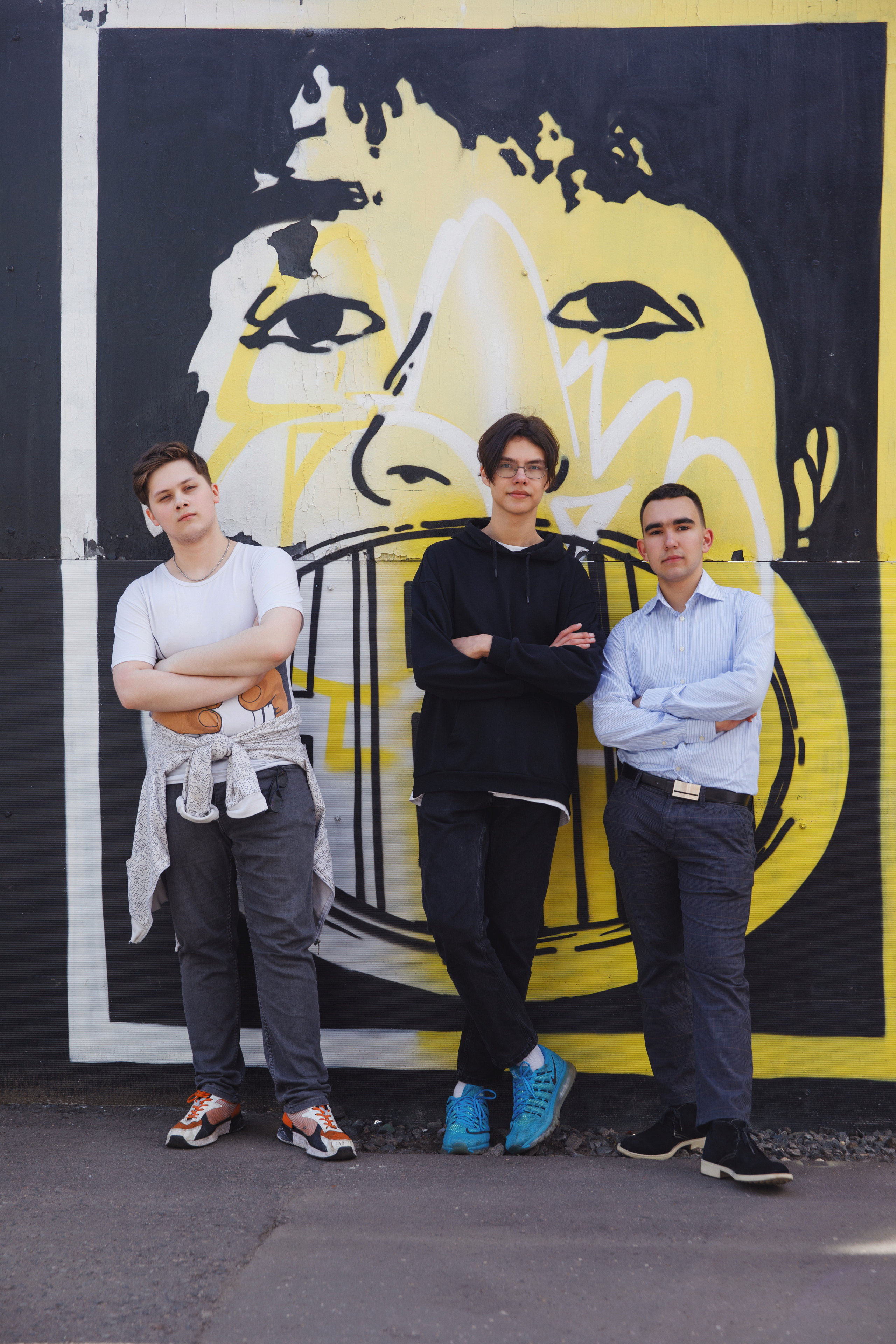 ФОТОСЕССИЯ НА ДИЗАЙН ЗАВОДЕ. Выпускные альбомы в Москве FOTOVMESTE