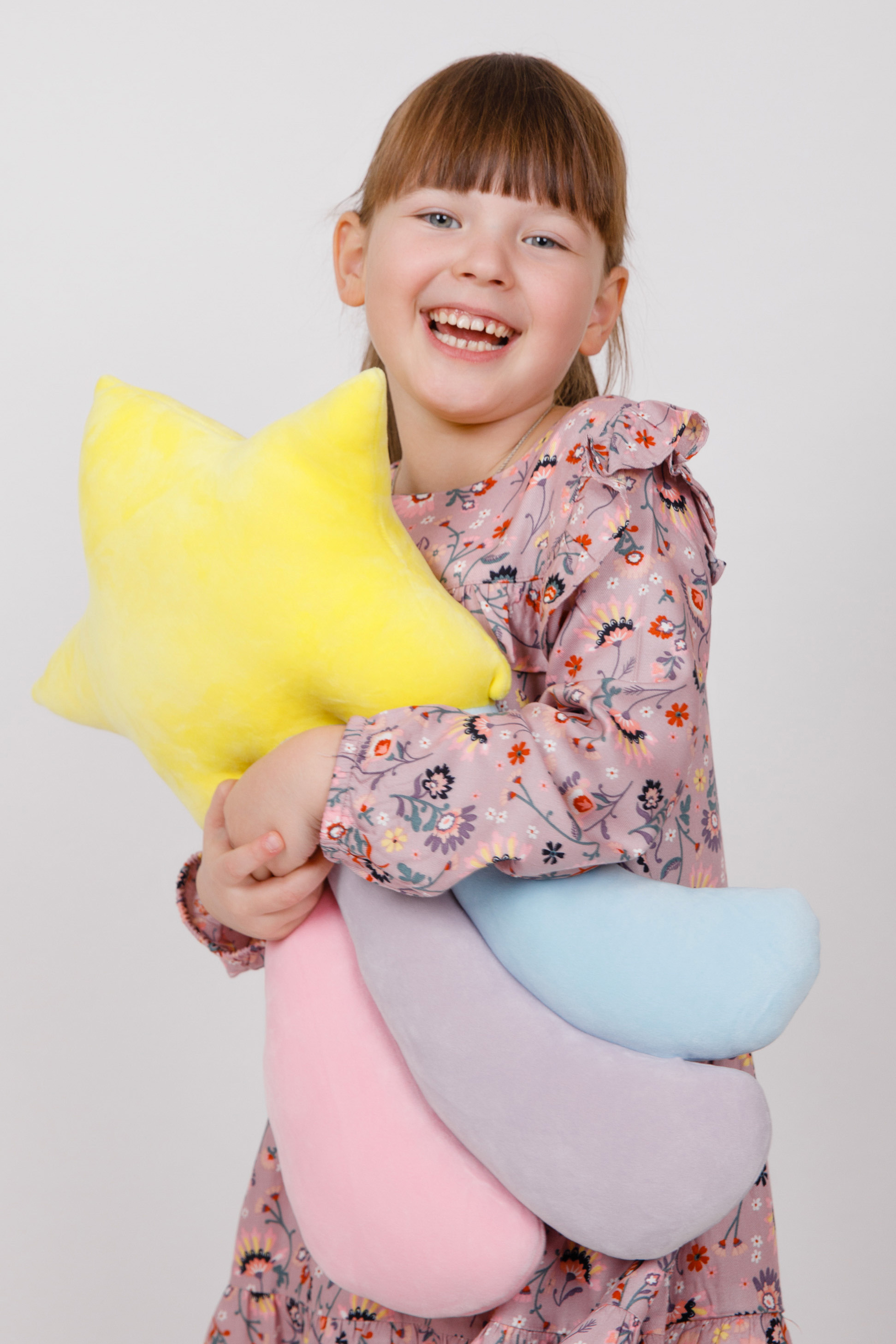 ПОРТРЕТЫ. Выпускные альбомы в Москве FOTOVMESTE