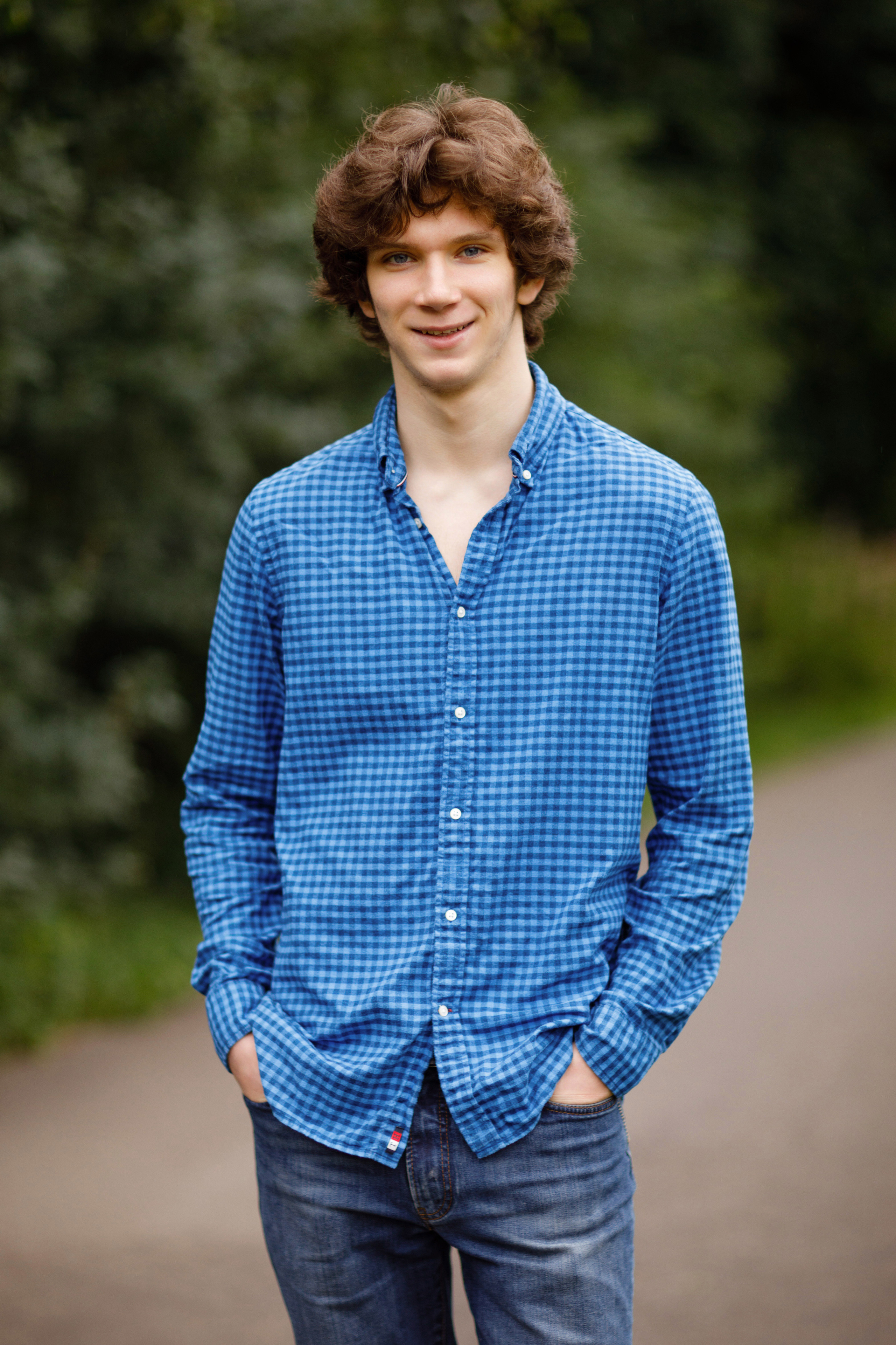 ФОТОСЕССИЯ НА ХОДЫНКЕ. Выпускные альбомы в Москве FOTOVMESTE