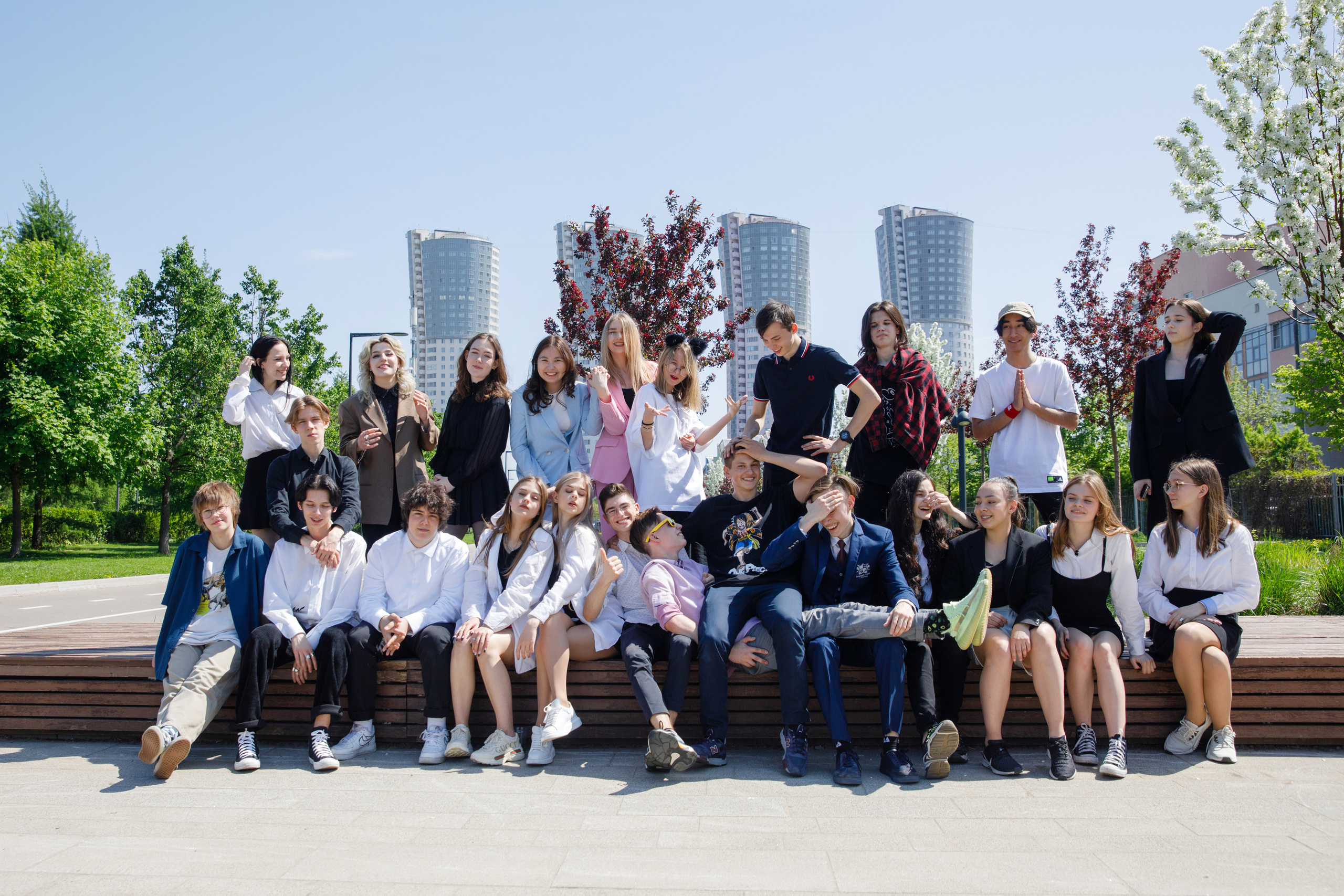 Школа 1409 9 б ВЫПУСК 2021. Выпускные альбомы в Москве FOTOVMESTE