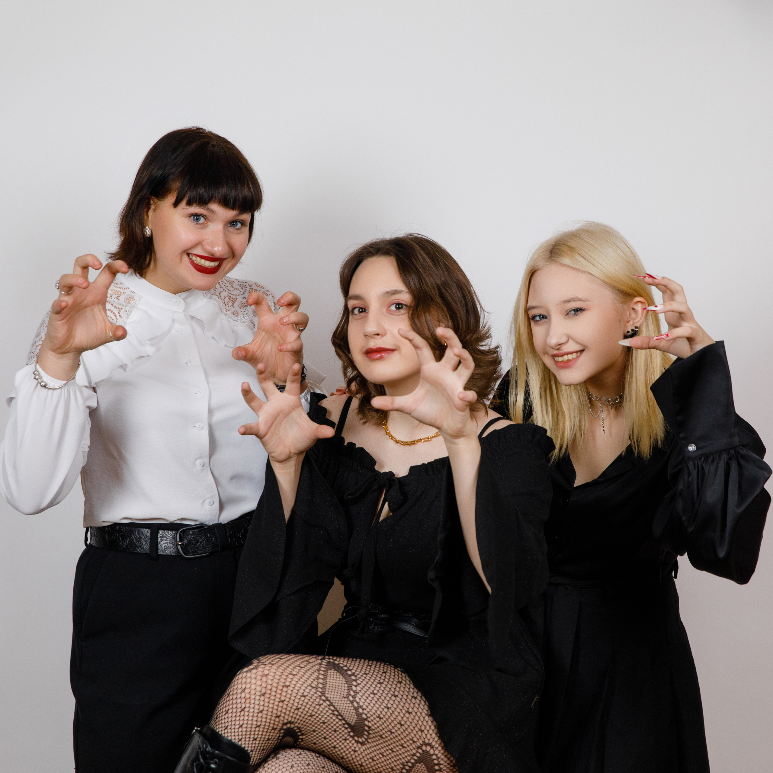 9 н школа 1288. Выпускные альбомы в Москве FOTOVMESTE