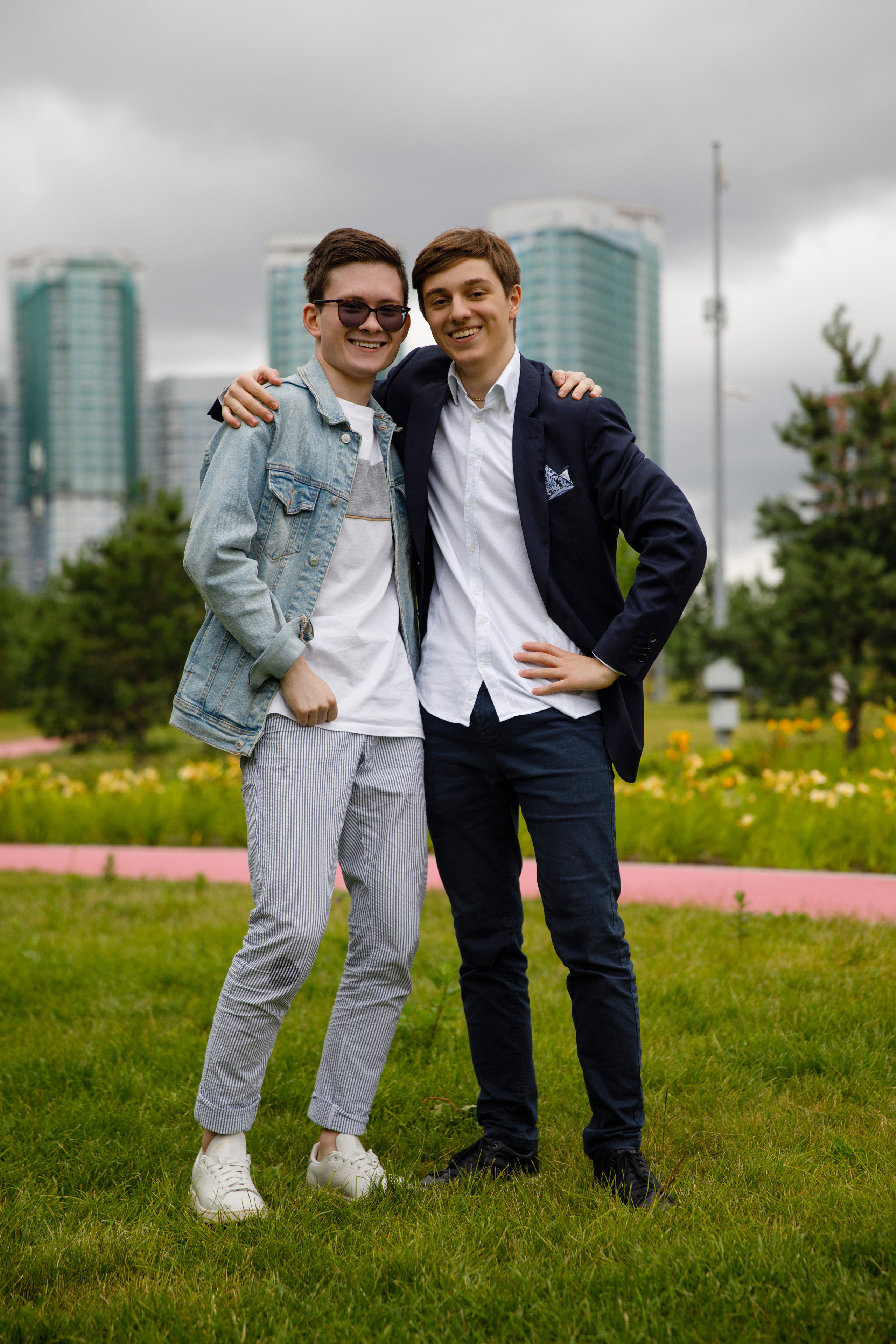 ФОТОСЕССИЯ НА ХОДЫНКЕ. Выпускные альбомы в Москве FOTOVMESTE