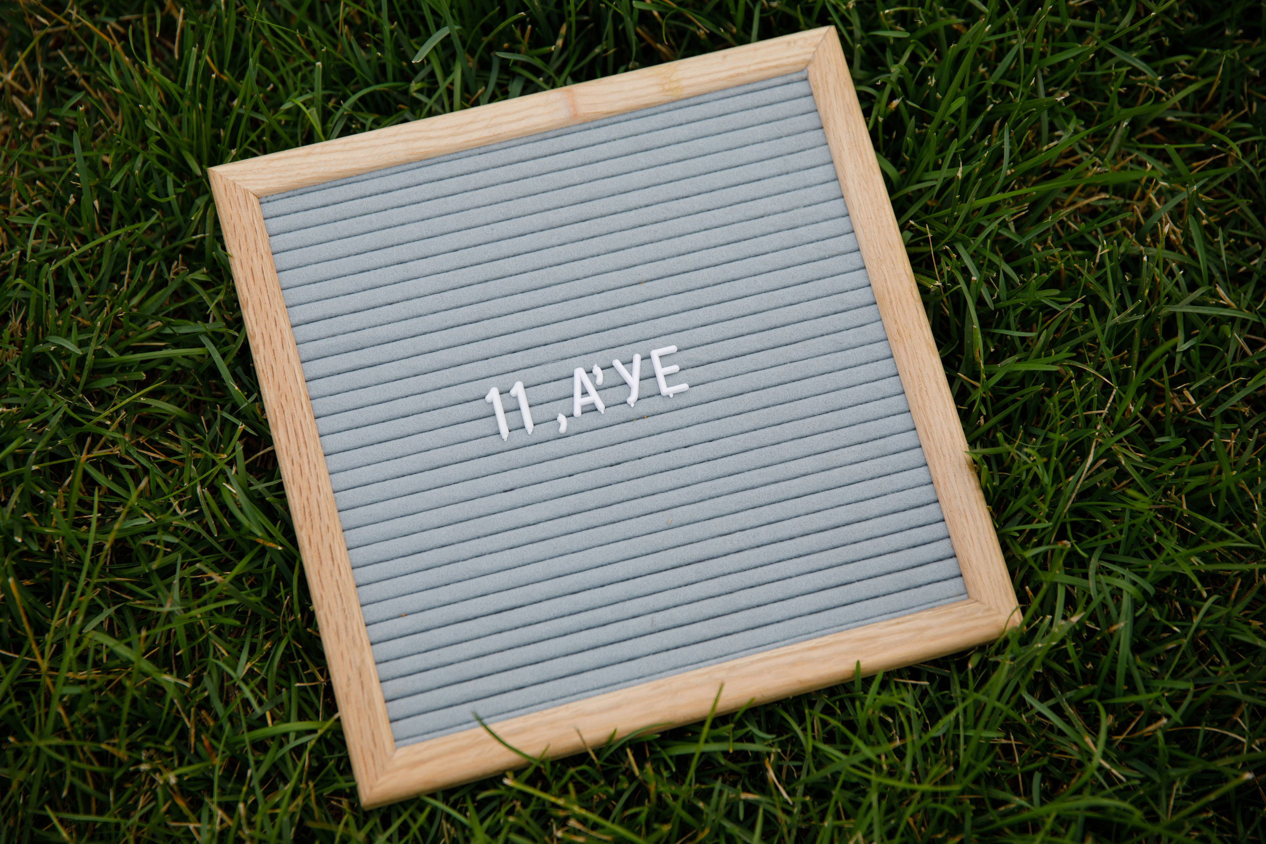 ФОТОСЕССИЯ НА ХОДЫНКЕ. Выпускные альбомы в Москве FOTOVMESTE