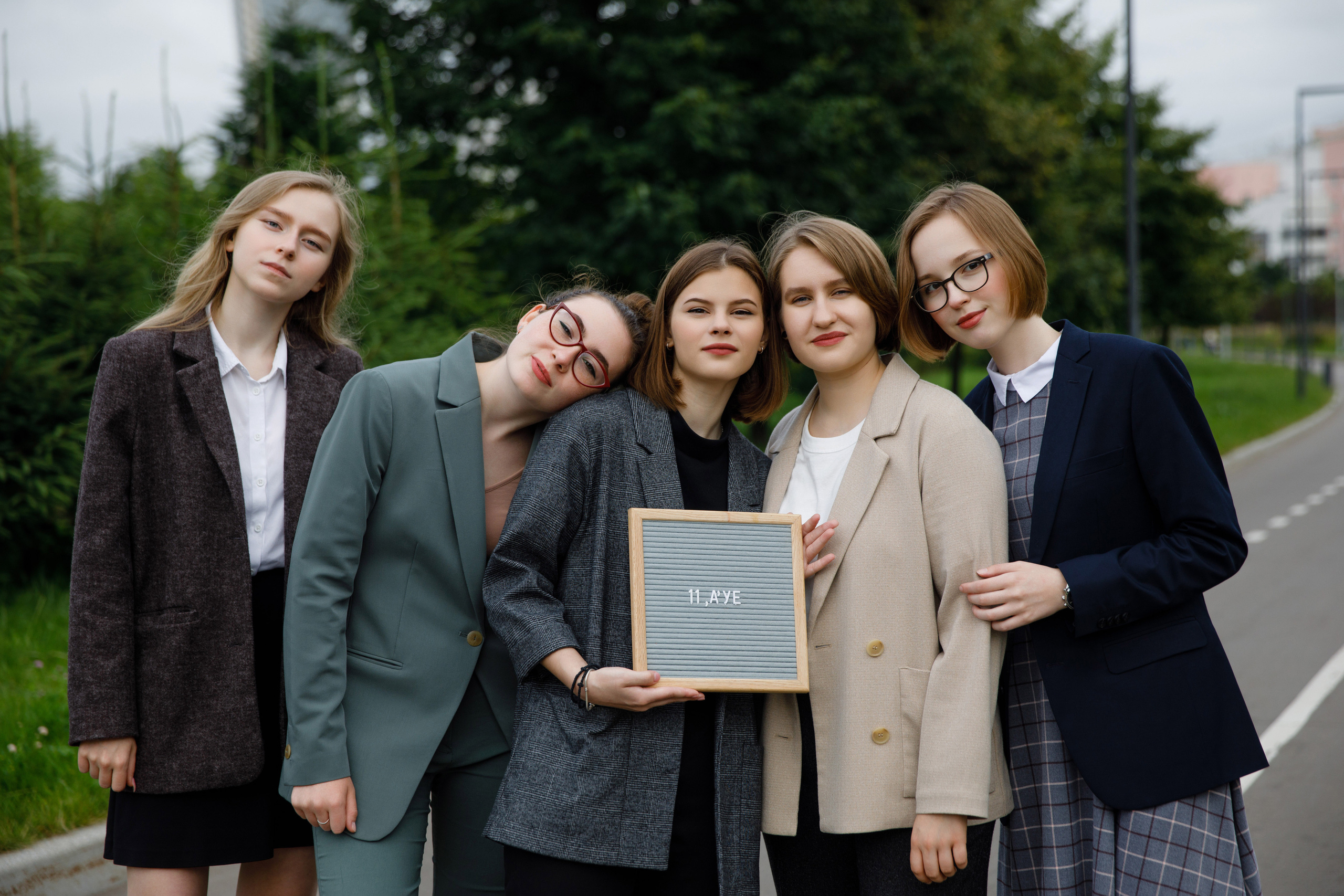 ФОТОСЕССИЯ НА ХОДЫНКЕ. Выпускные альбомы в Москве FOTOVMESTE