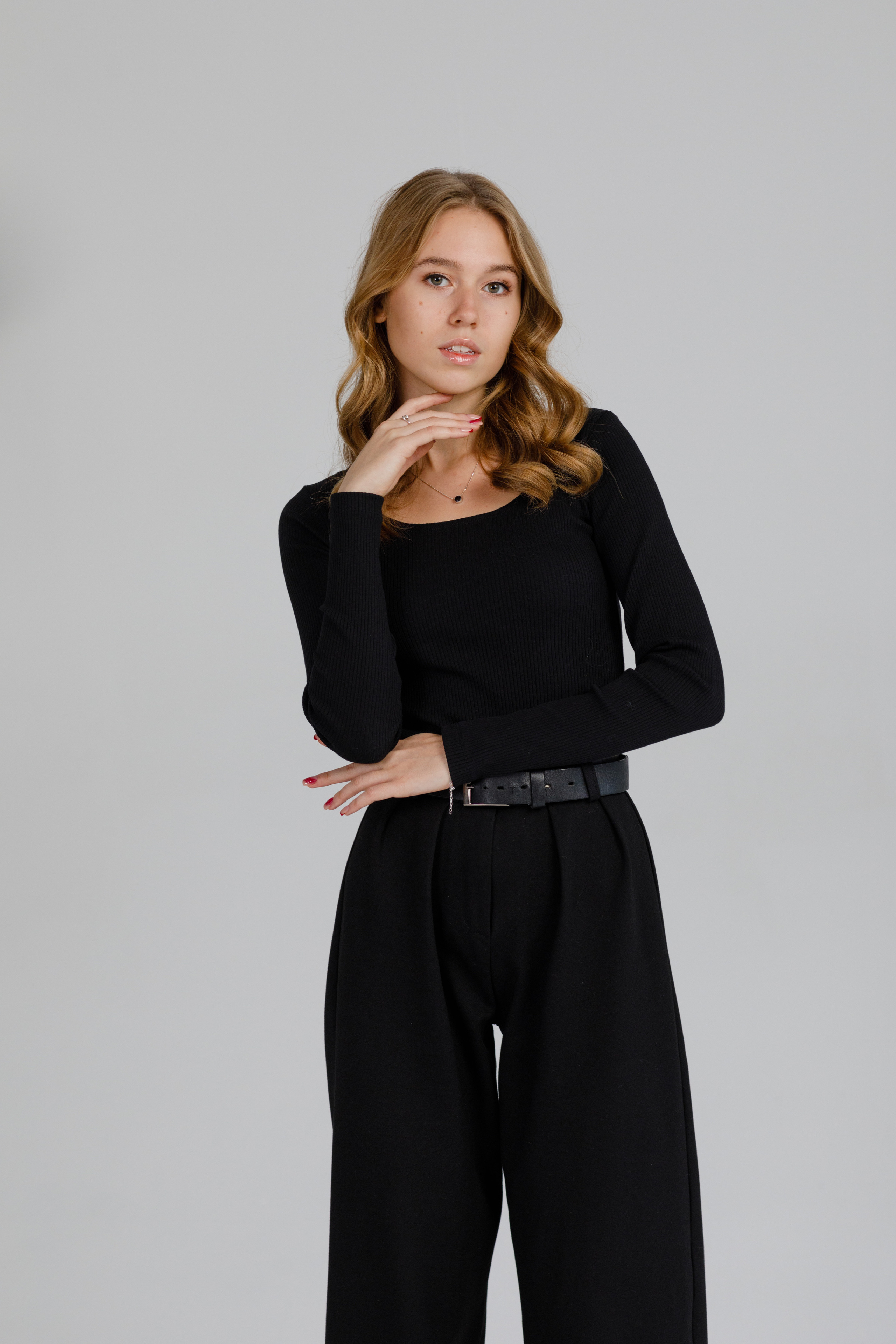 11 Г М ШКОЛА 1601. Выпускные альбомы в Москве FOTOVMESTE