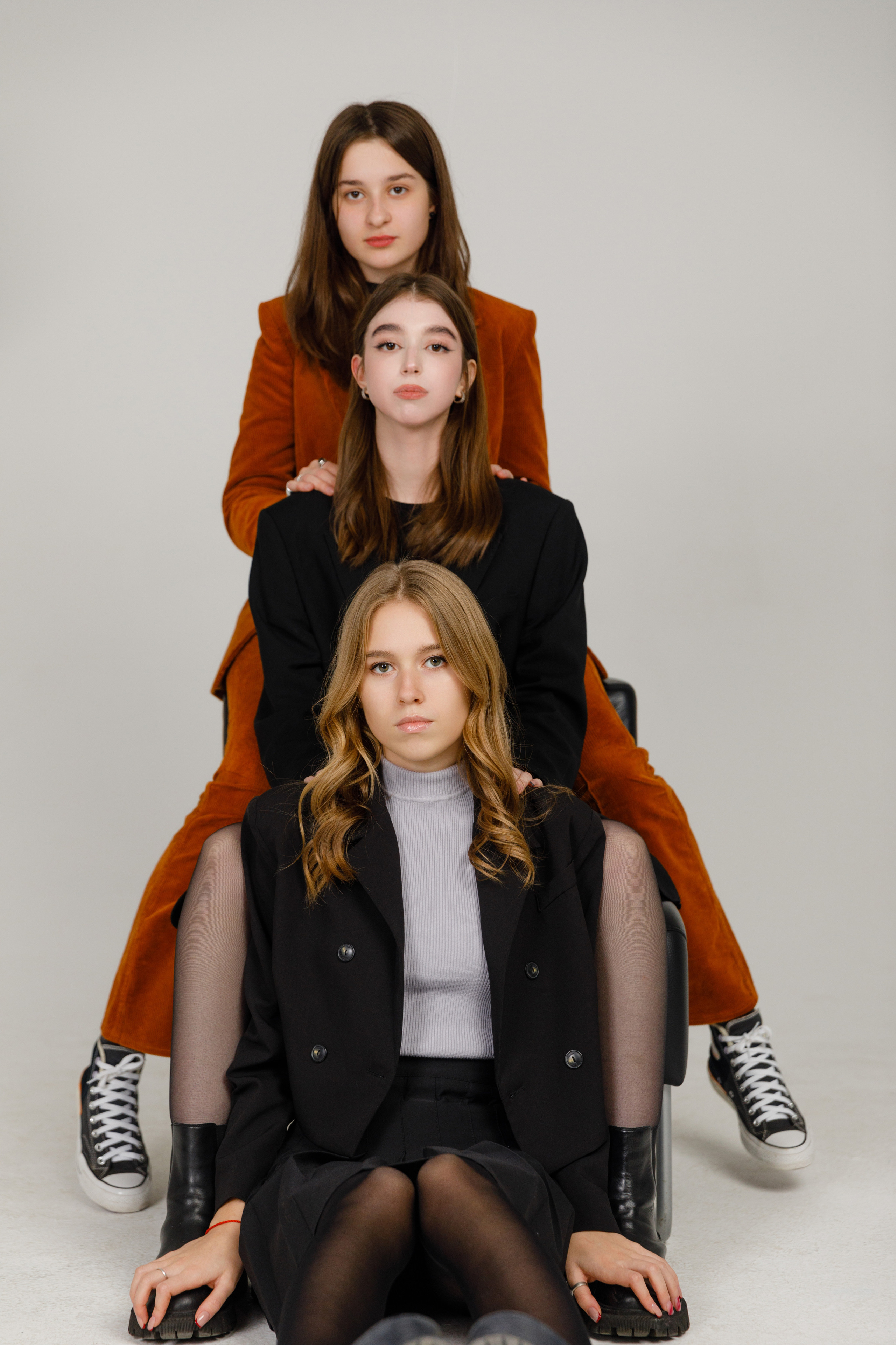 11 Г М ШКОЛА 1601. Выпускные альбомы в Москве FOTOVMESTE