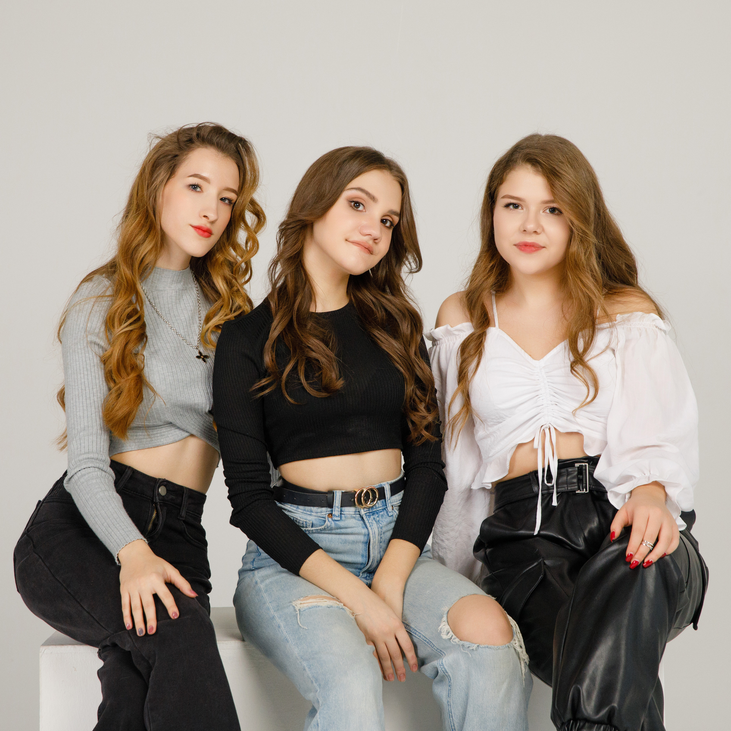 11 Г М ШКОЛА 1601. Выпускные альбомы в Москве FOTOVMESTE