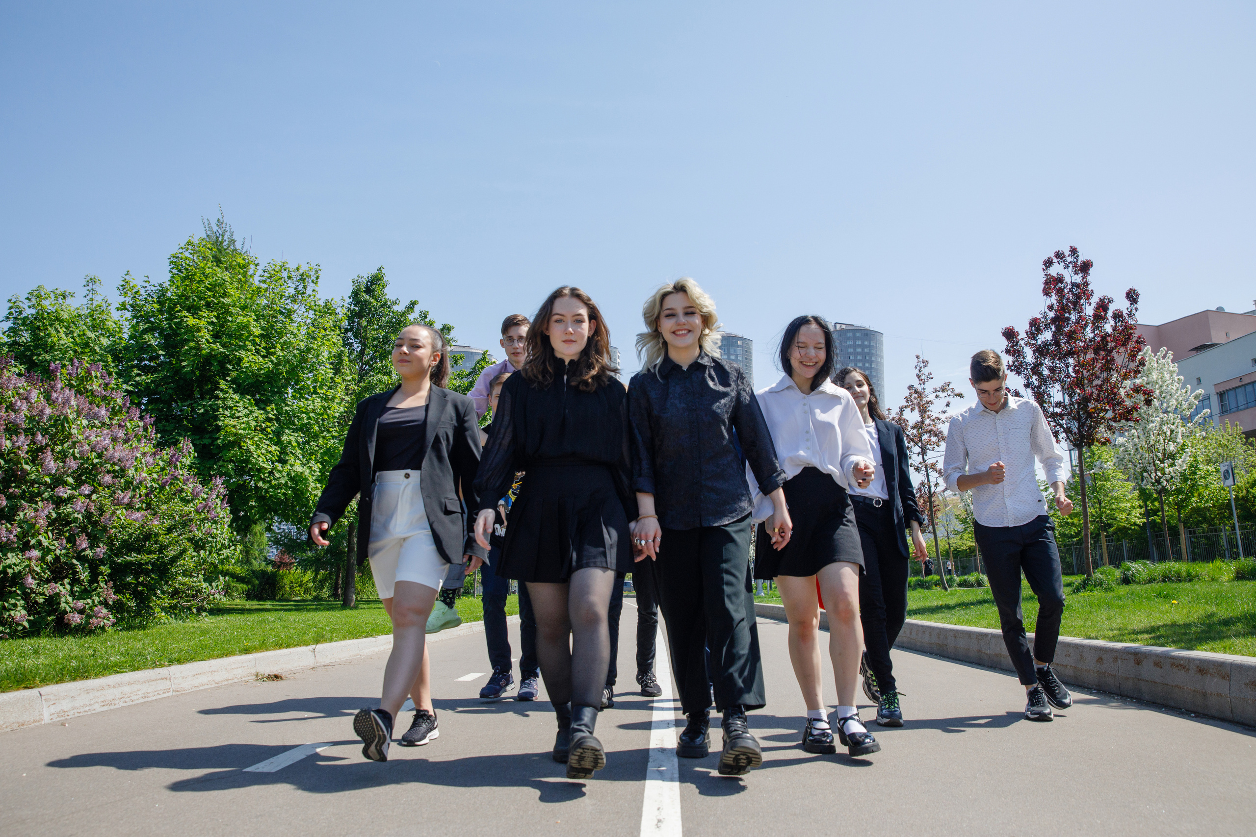 Школа 1409 9 б ВЫПУСК 2021. Выпускные альбомы в Москве FOTOVMESTE