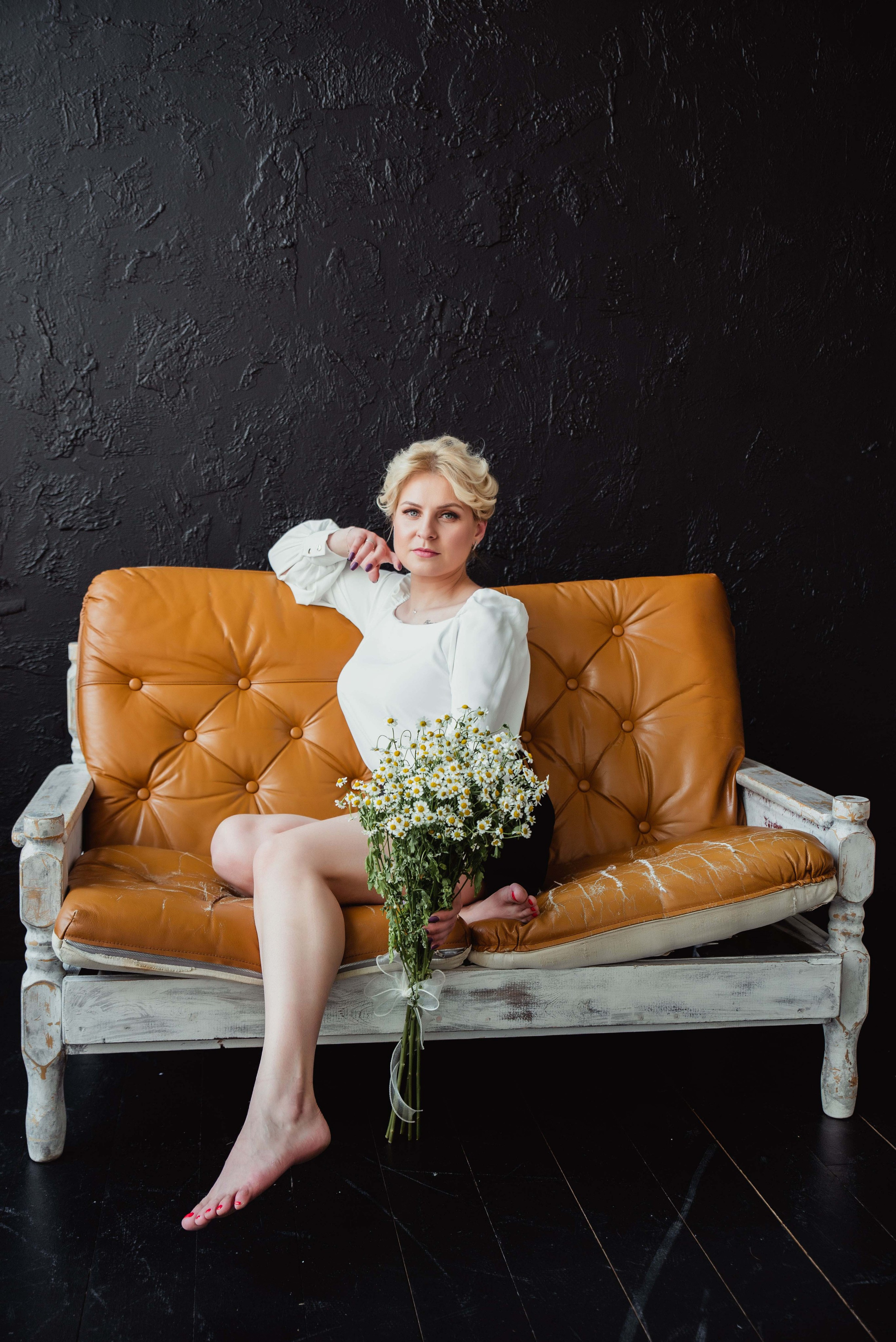 Женские портреты. Айсылу Счастливая — Фотограф | Ретушёр | Нейрокреатор