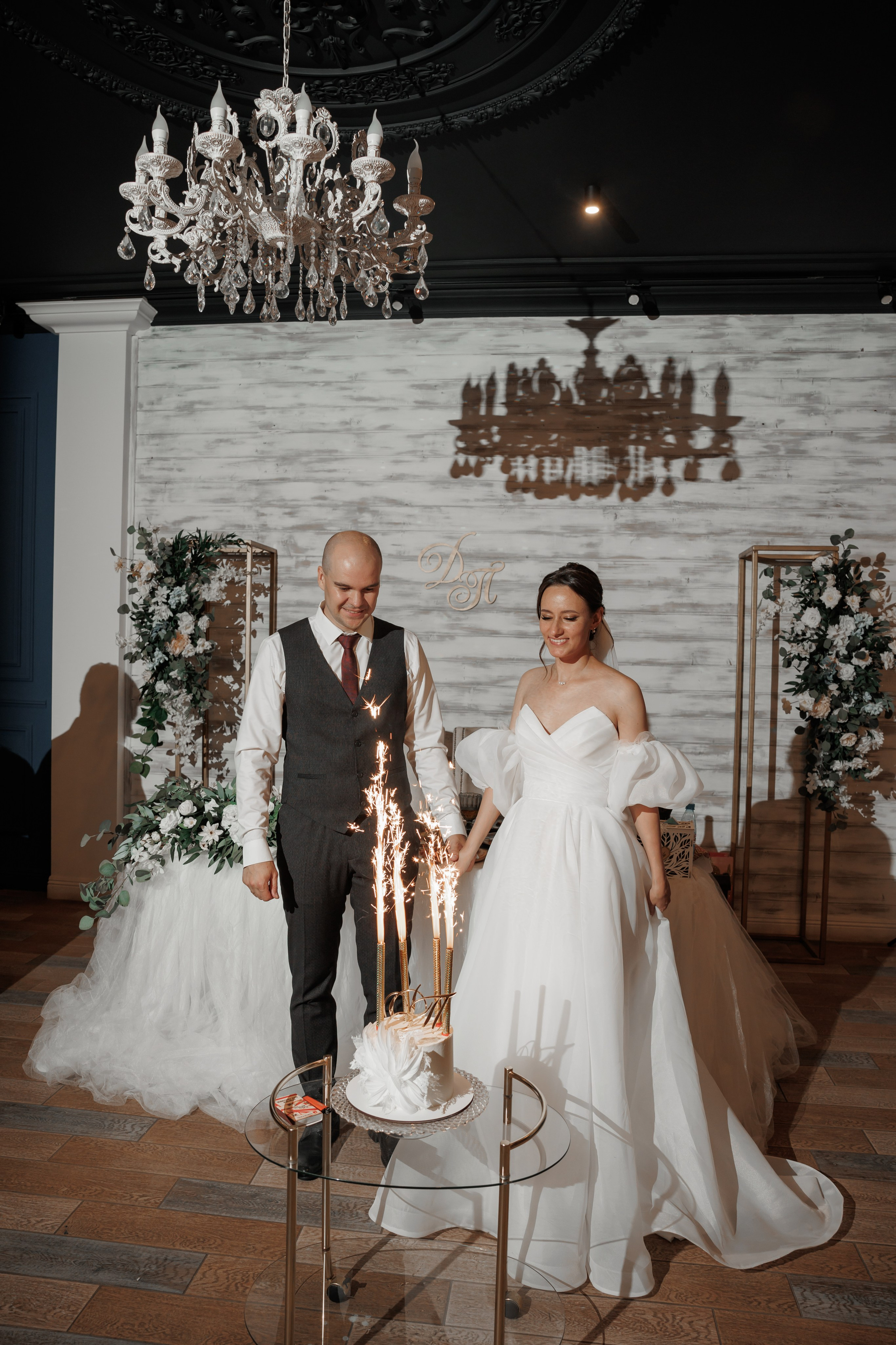 Полина и Дмитрий, загородный клуб «Барин», ЗАГС в г. Пушкино. Свадебный и репортажный фотограф (Москва, Королев и другие)