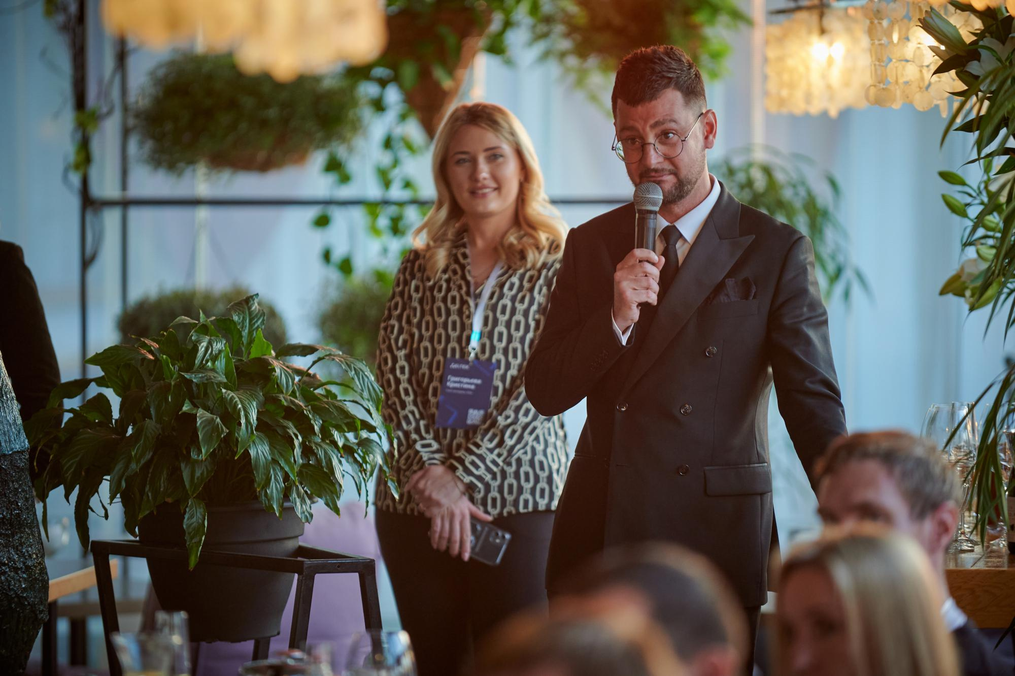 Бизнес ужин Eltex. Мезенцев Евгений фотограф