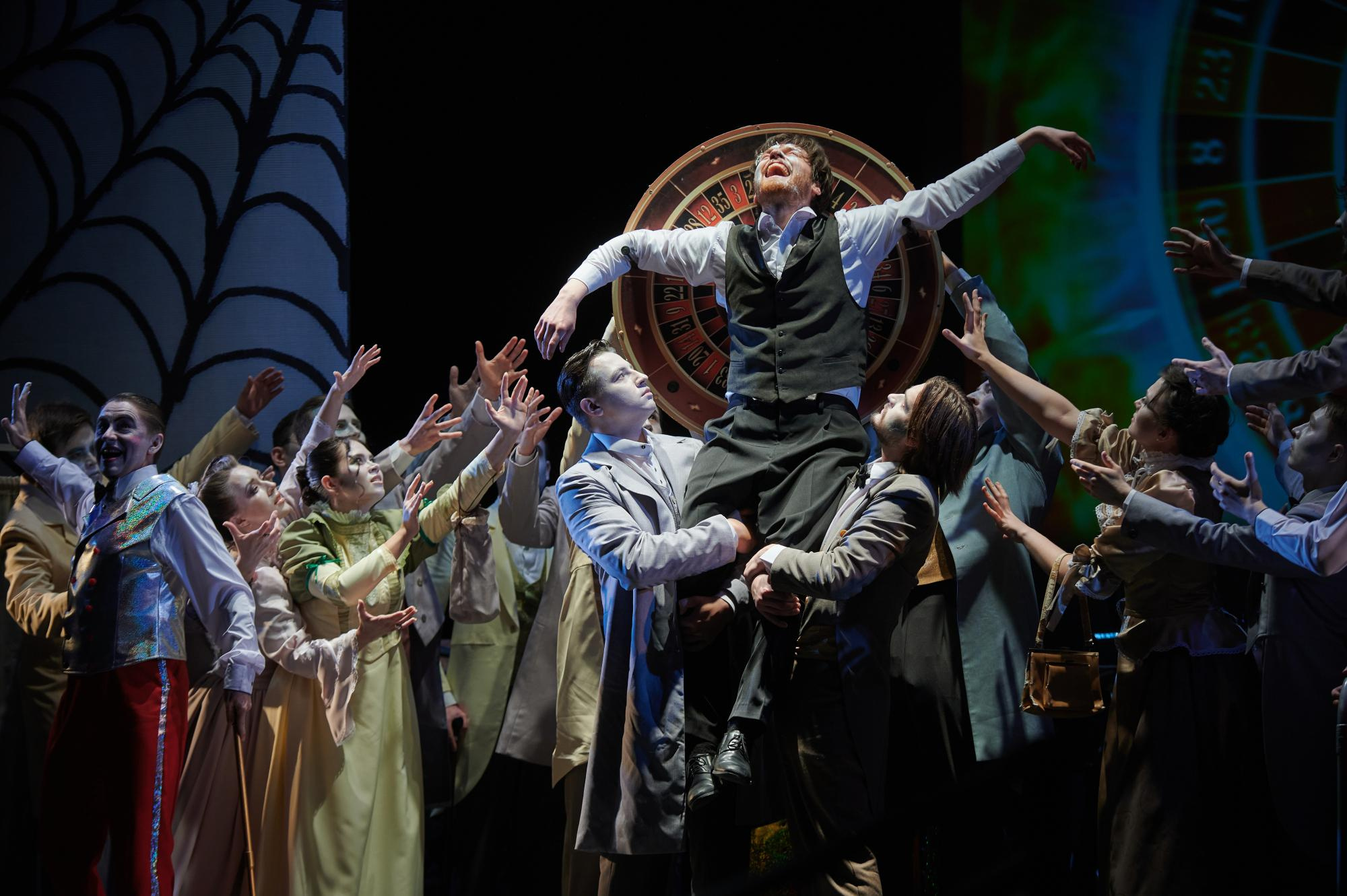 Опера Игрок. Мезенцев Евгений фотограф