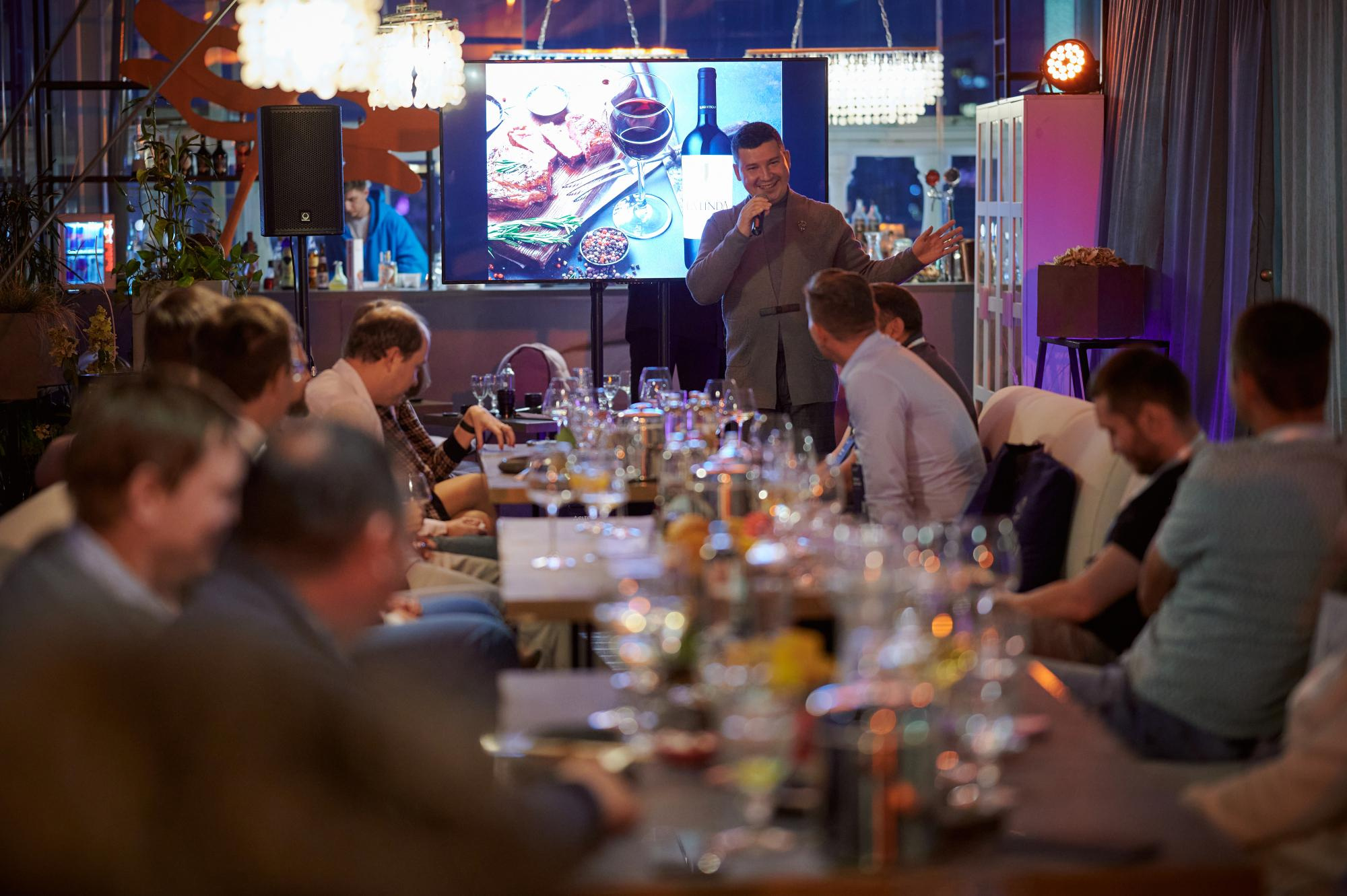 Бизнес ужин Eltex. Мезенцев Евгений фотограф