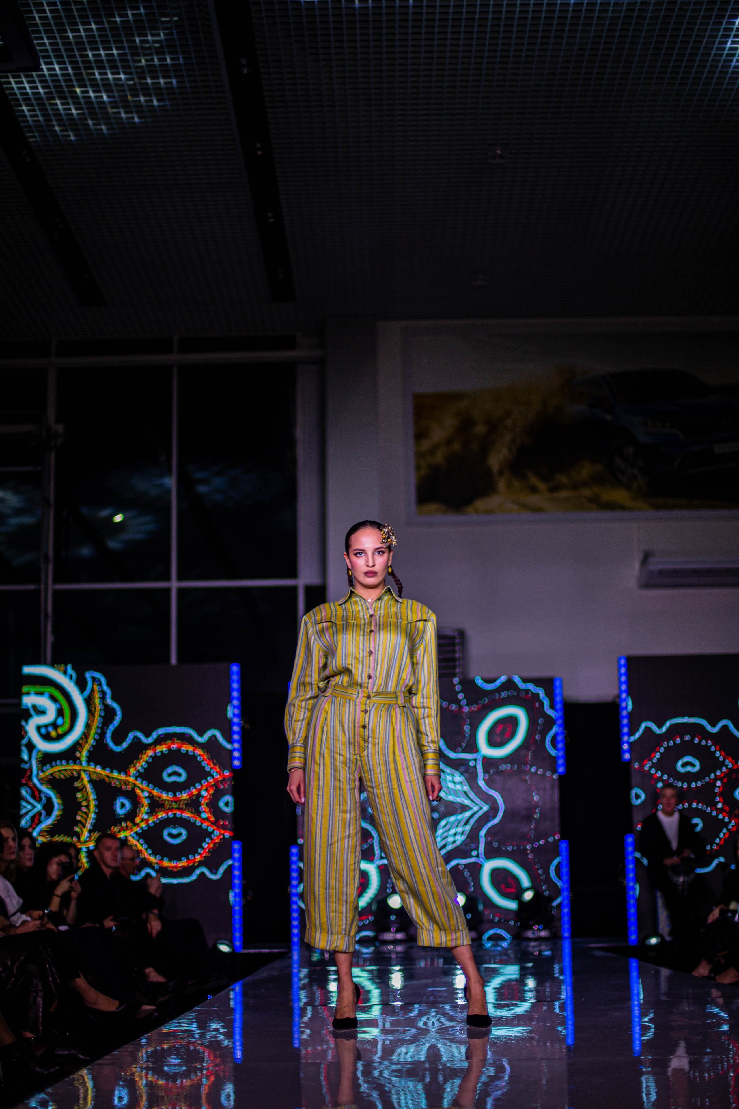 Crimean Tatar fashion show «Urba fashion day». Beye Shevkiyeva Photography