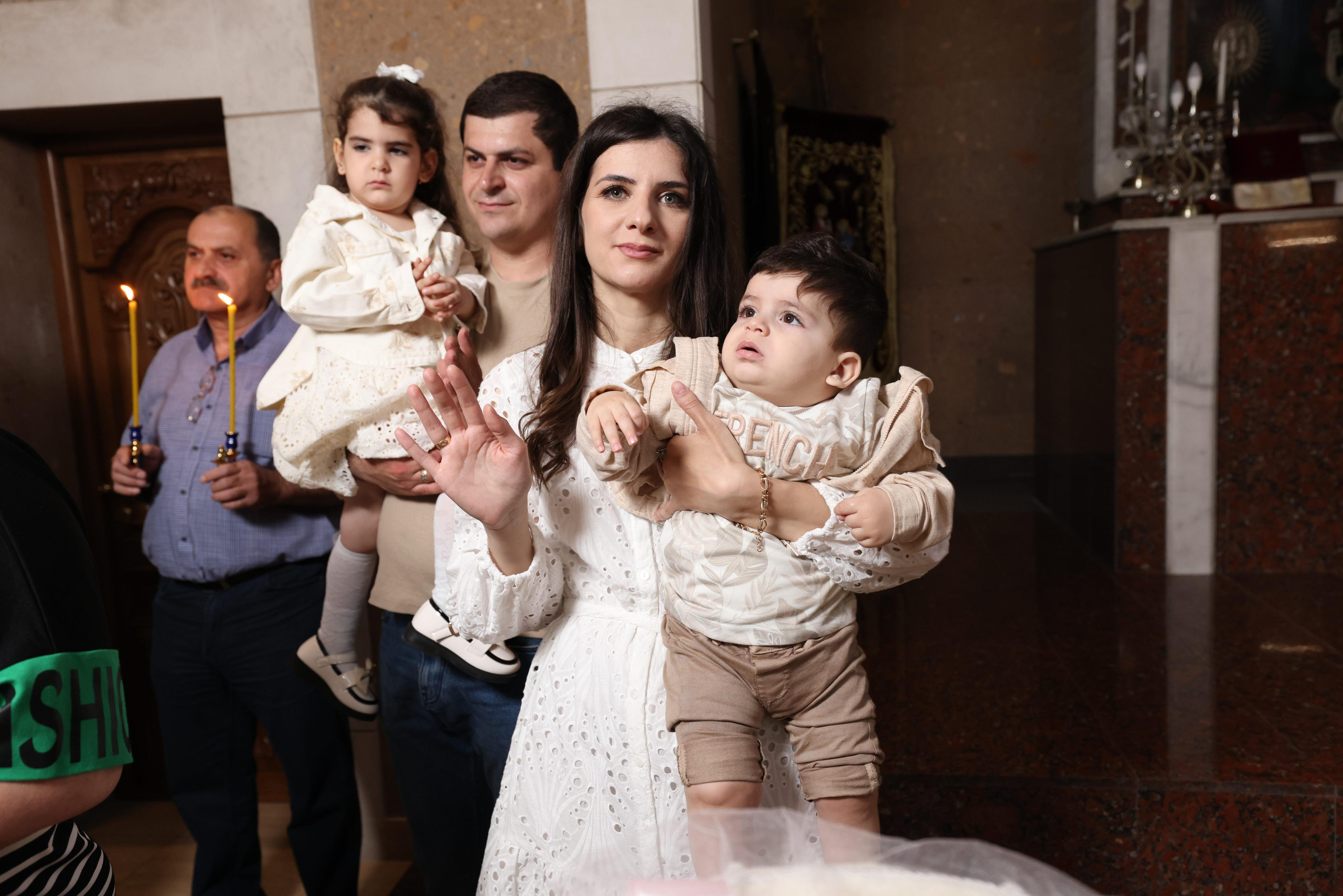 Таинство крещения Алекса и Милиссу. Свадебный и семейный фотограф в Сочи Ильнур Гатин