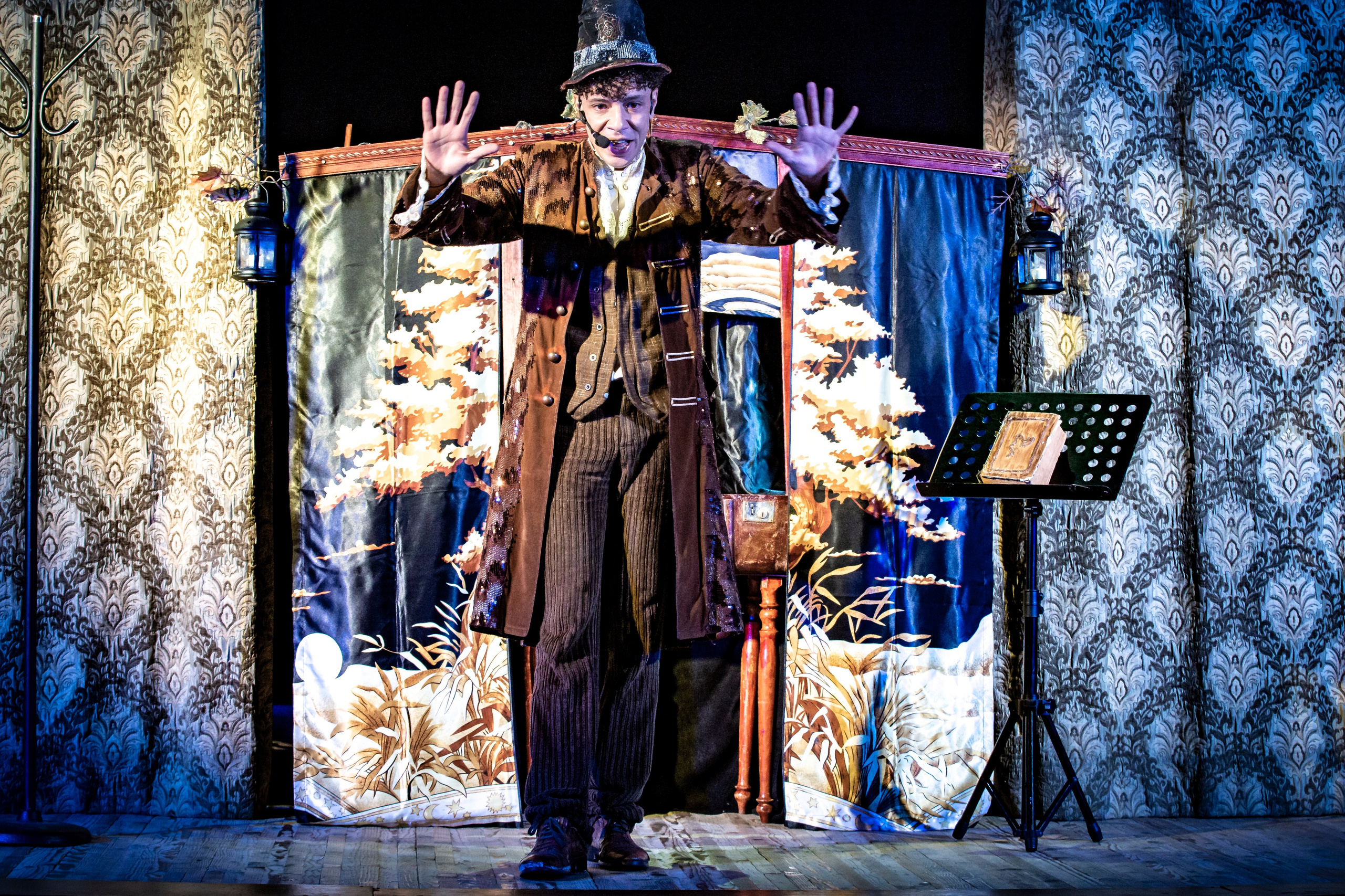 Маленькая ведьма спектакль театра Саквояж. Фотограф в Сочи Юрий Шептаев