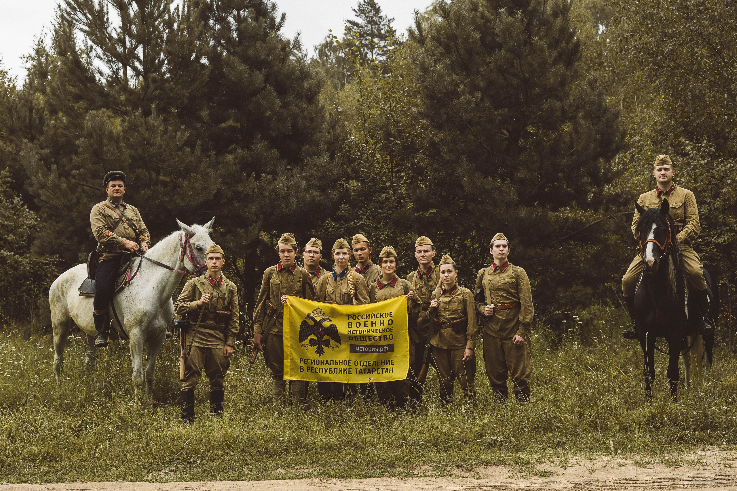 Марш в прошлое. Алиса Никитцова | Фотограф в Казани
