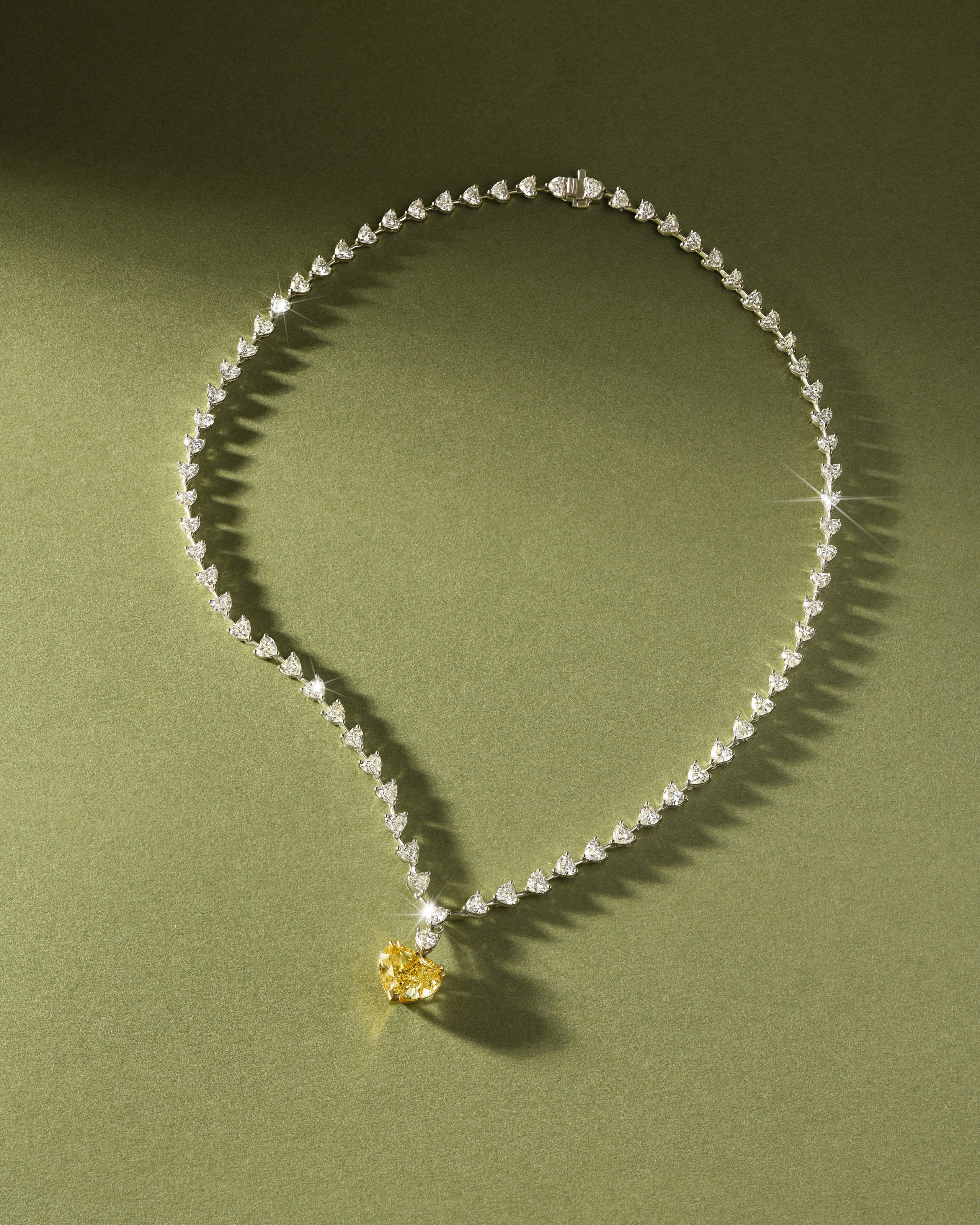 предметная съемка украшений