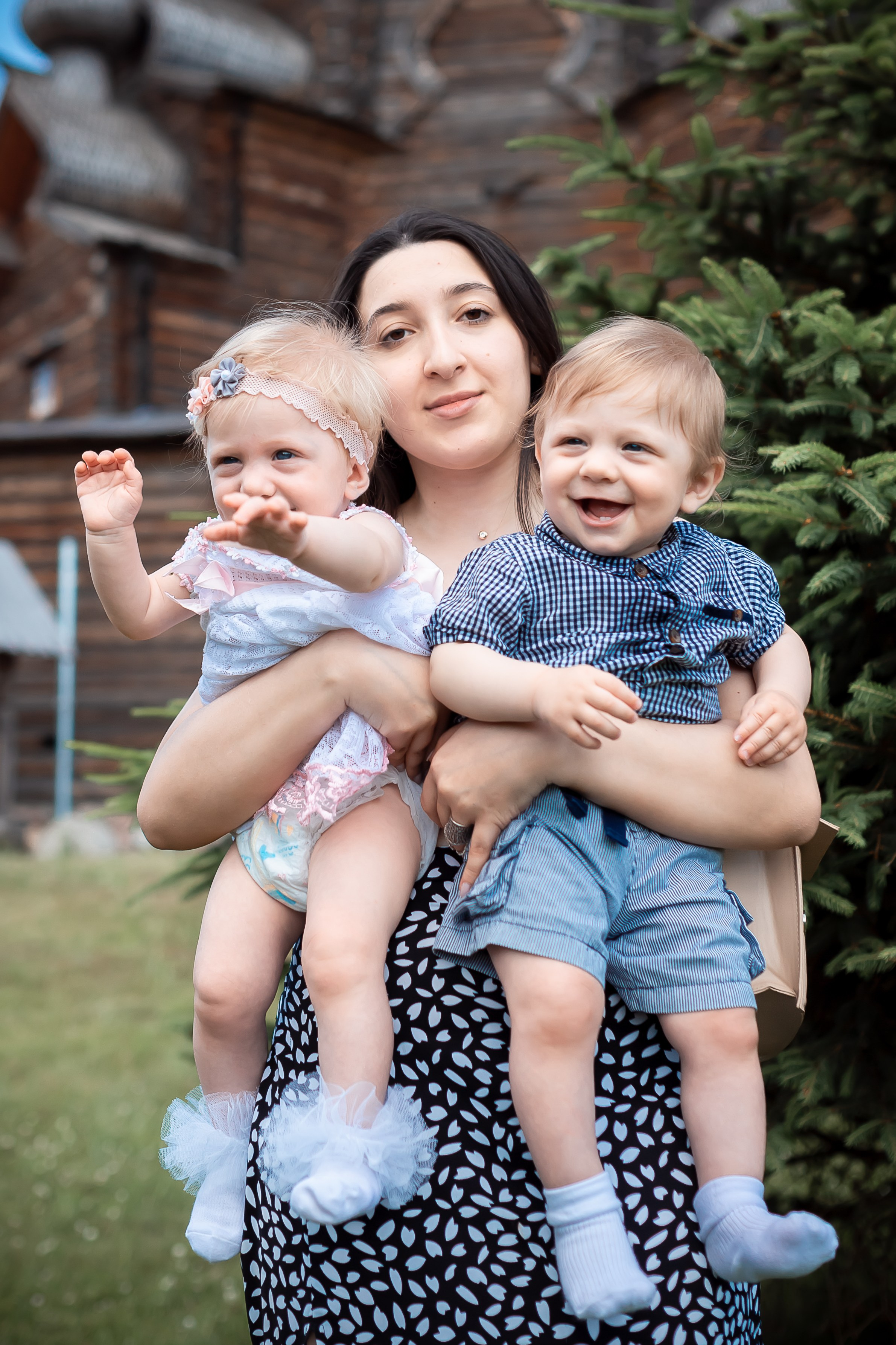 Церковь Покрова Пресвятой Богородицы в усадьбе Богословка. Детский и семейный фотограф в Санкт-Петербурге Светлана Тарасова