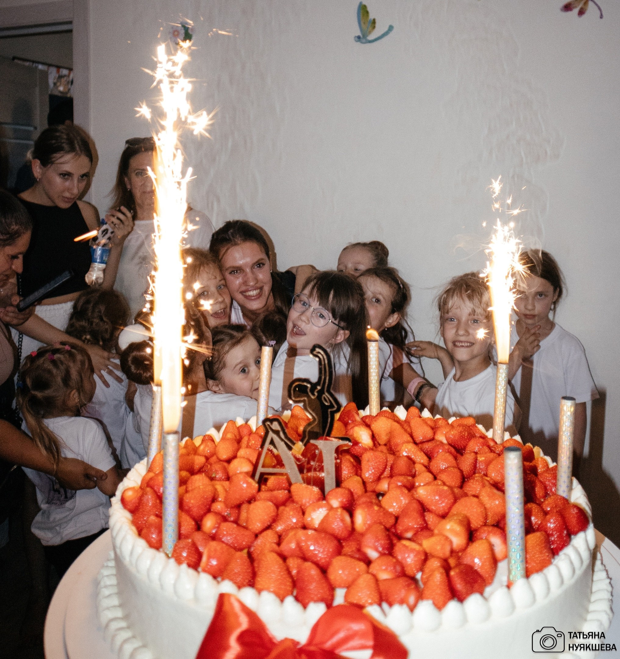 День рождения танцевальной студии Алины Литвиновой. Свадебный и семейный фотограф Татьяна Нуякшева Новоалтайск — Барнаул