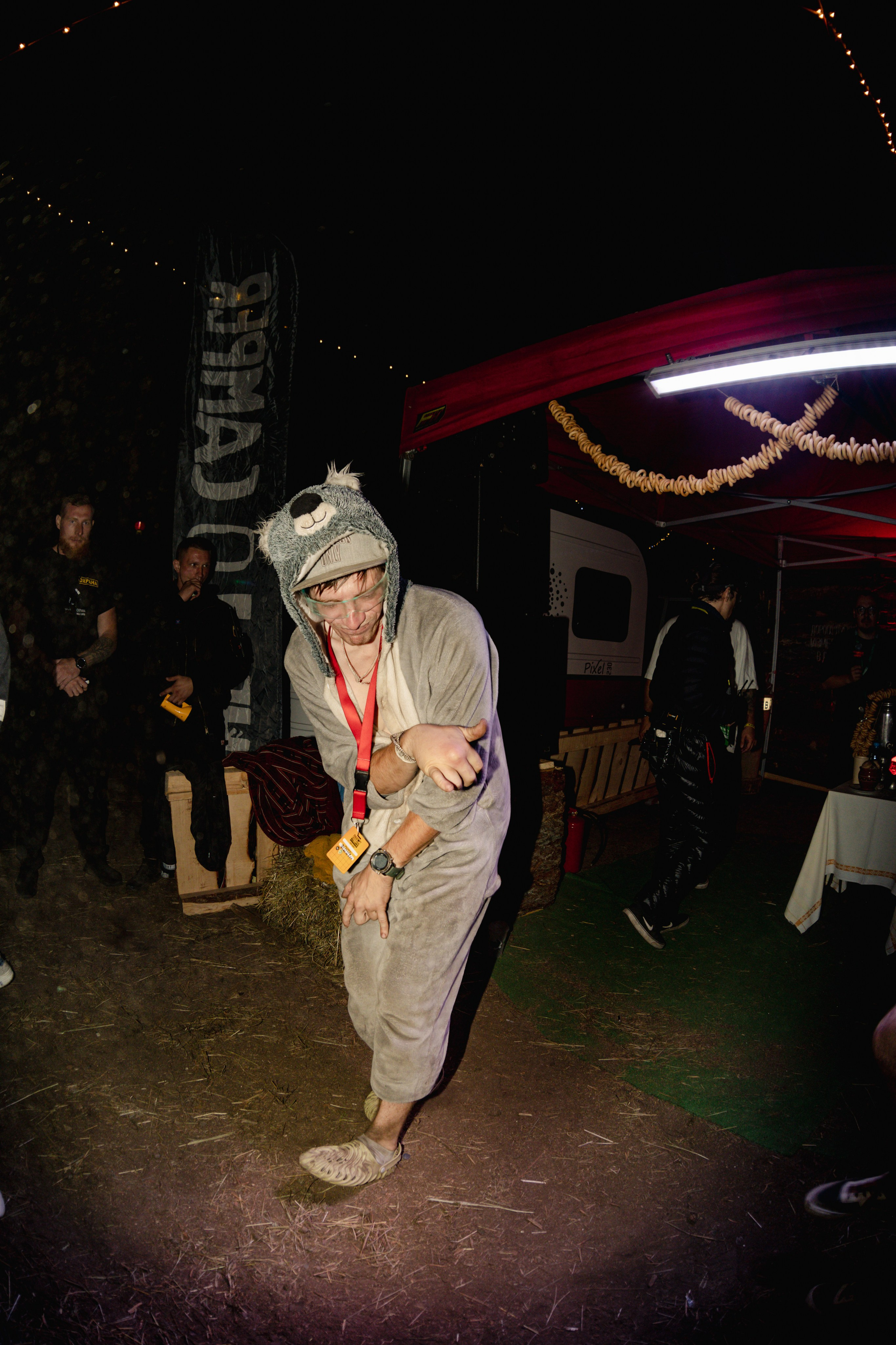 Фестиваль Hello Camper закрытие 2024. Репортажный и портретный фотограф в Санктпетербурге. Видиосъемка мероприятий в Санкт-Петербурге