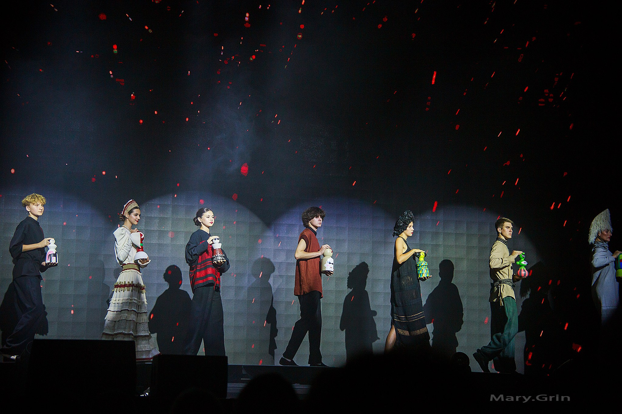 Подиумный спектакль «стиль Надежды» 2025. Детский и семейный фотограф, фотограф мероприятий Нижний Новгород