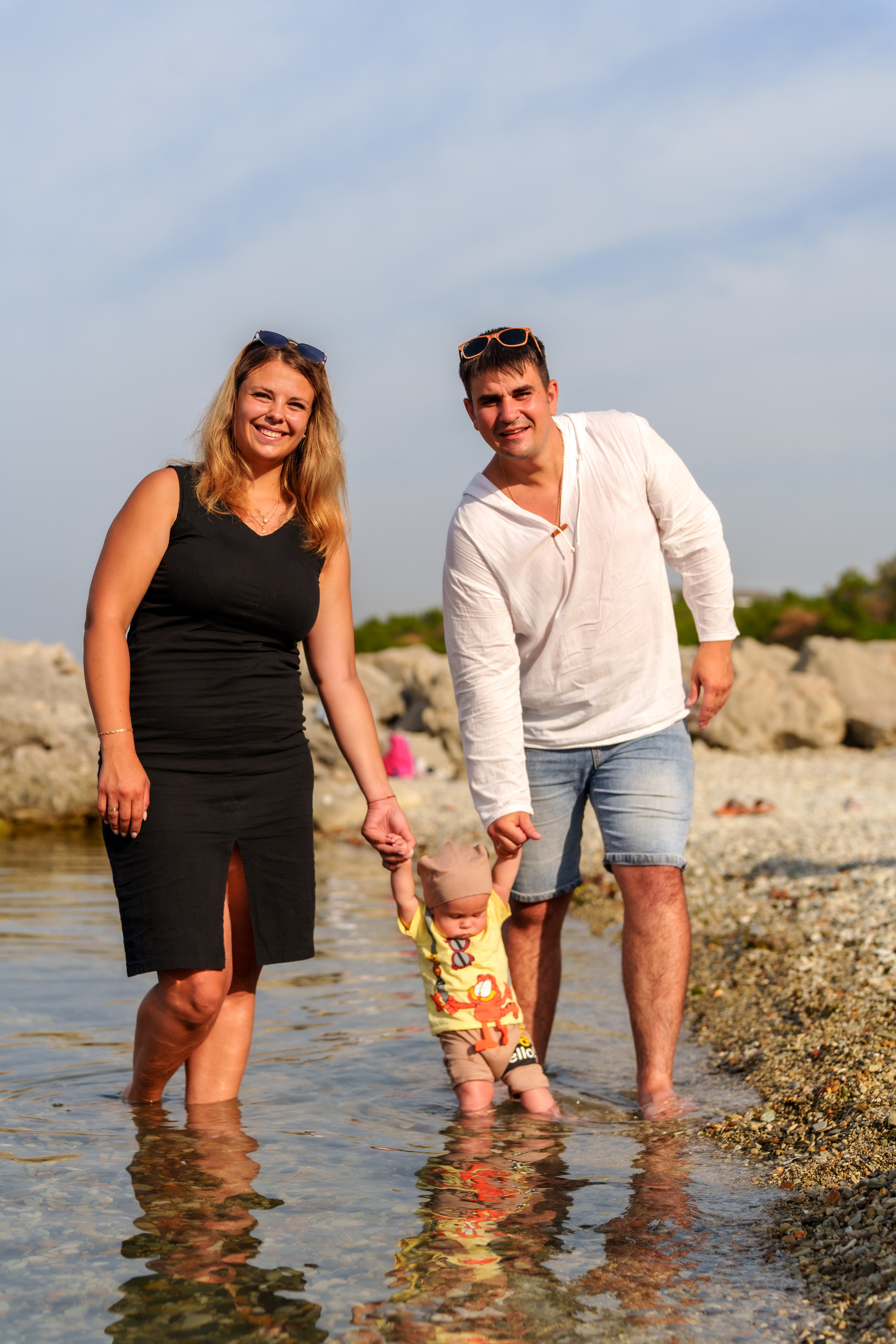 Семейная фотосессия на морском рассвете (01.09.2023). Фотограф Андрей Чеботок (Белгород, Курск, Воронеж, Старый Оскол)