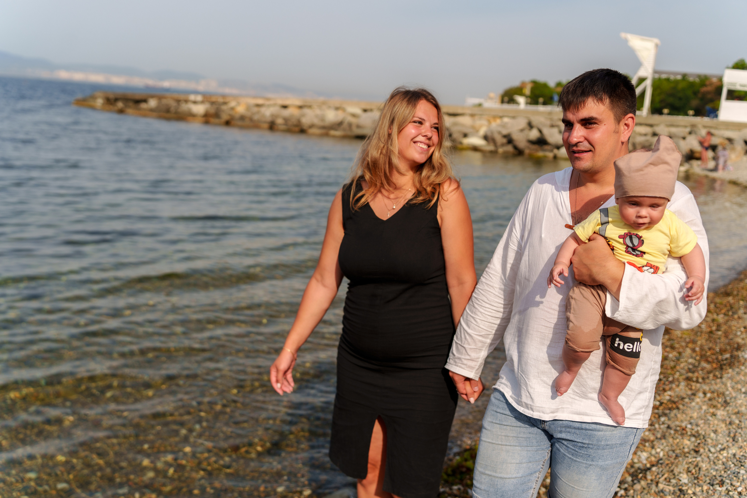 Семейная фотосессия на морском рассвете (01.09.2023). Фотограф Андрей Чеботок (Белгород, Курск, Воронеж, Старый Оскол)