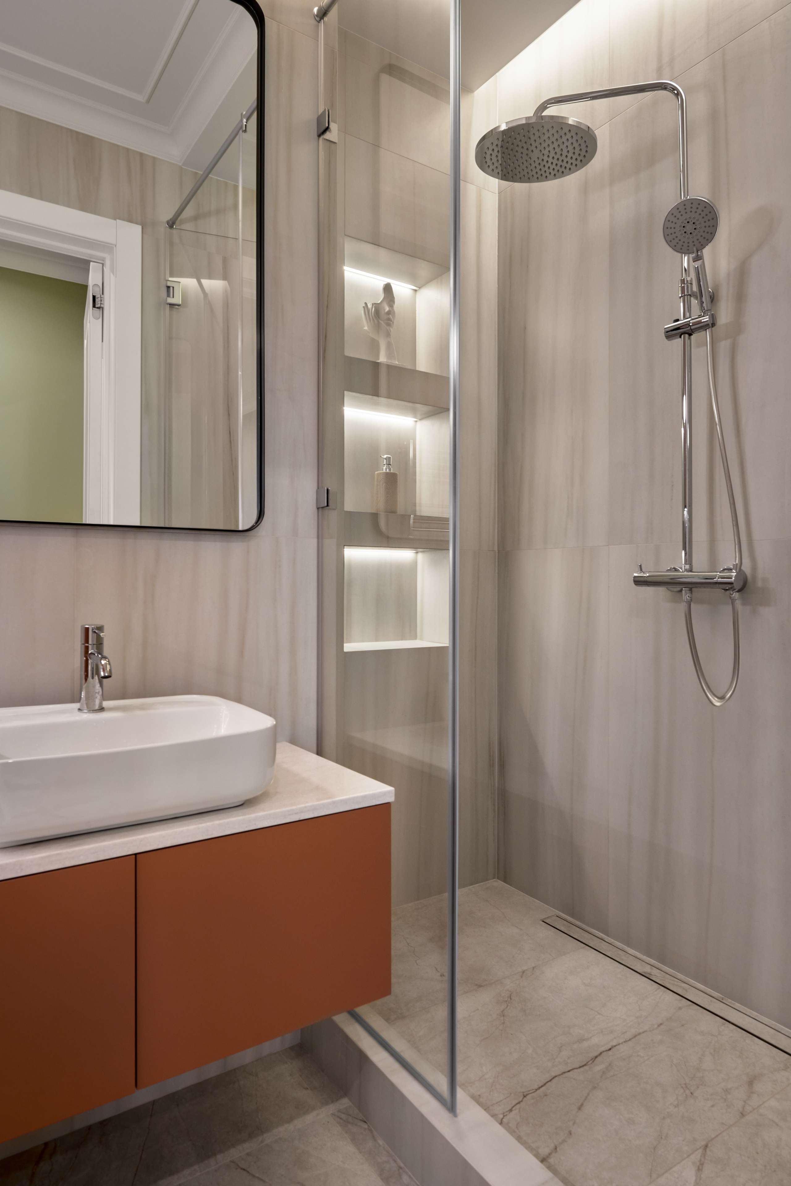 Лаконичный интерьер с акцентами. Фотограф Наталья Вершинина