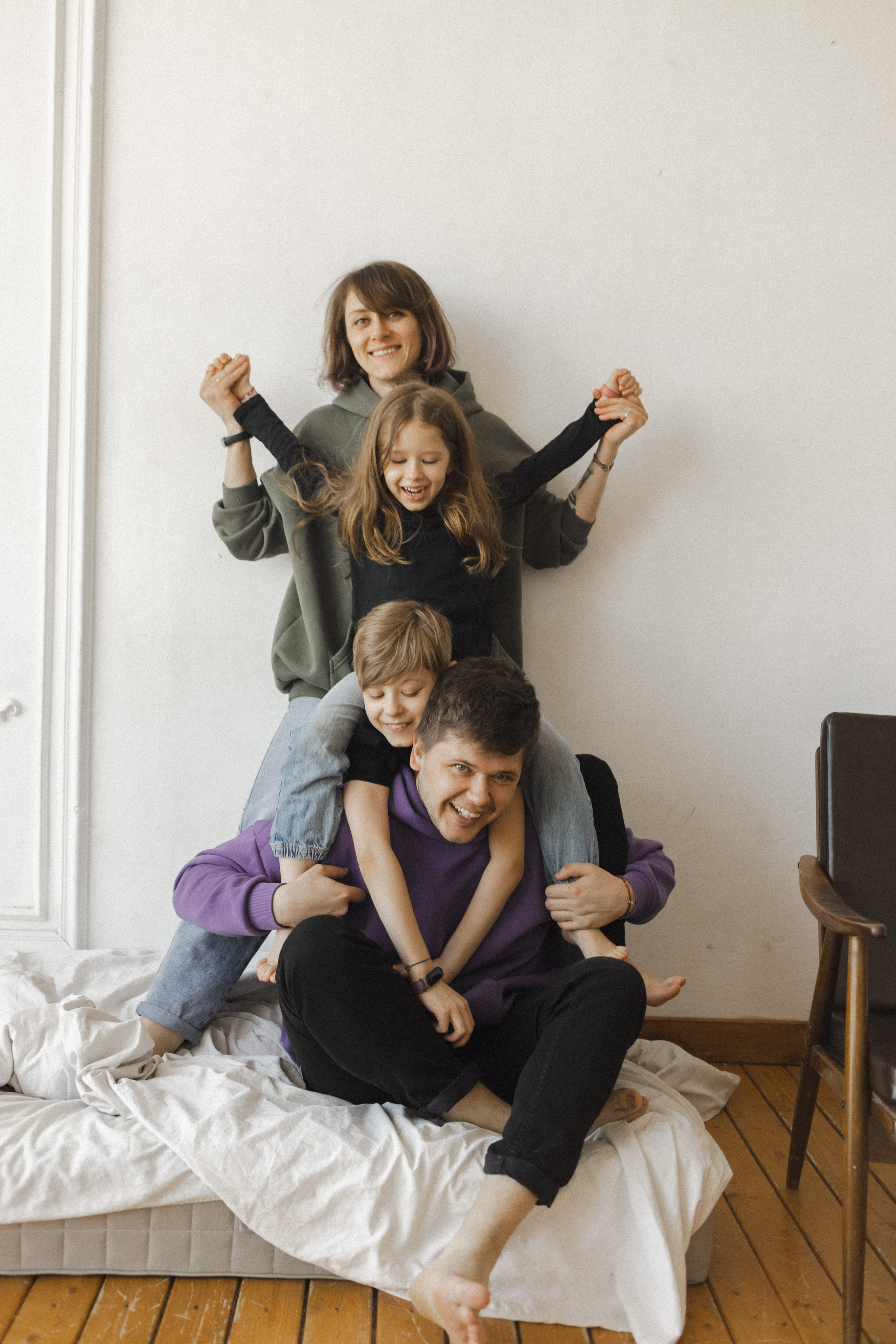 Женя, Паша, Таня и Егор. Семейный фотограф в Москве