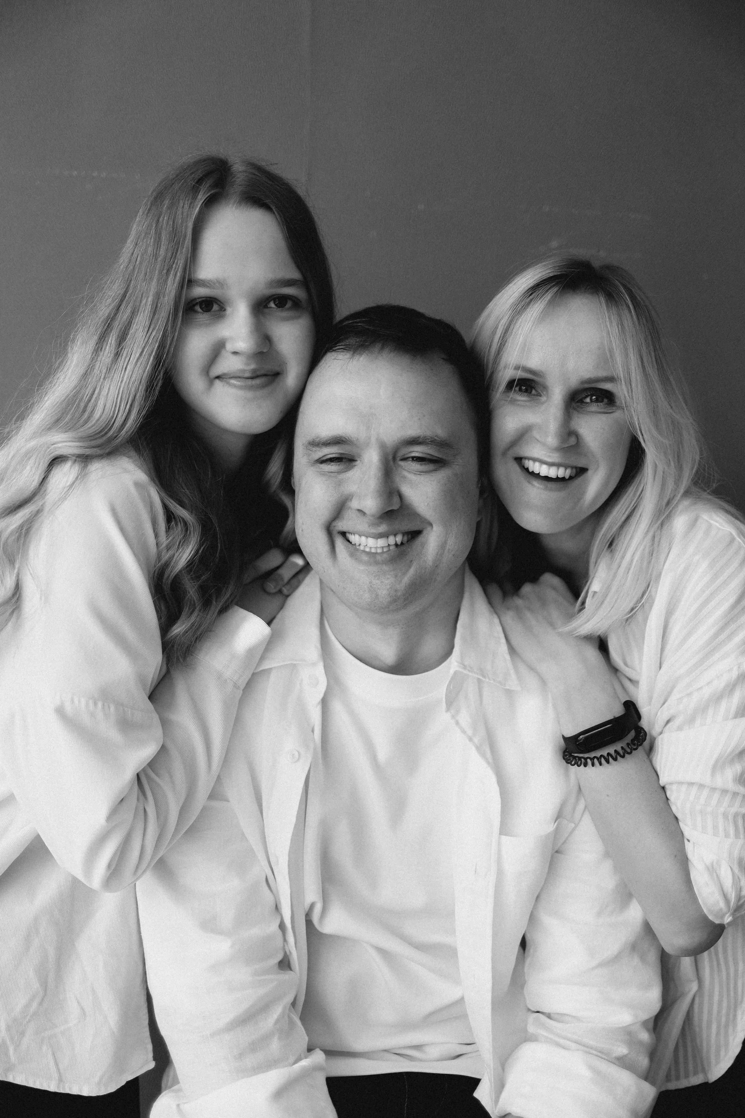 Семья в студии. Семейный фотограф в Москве